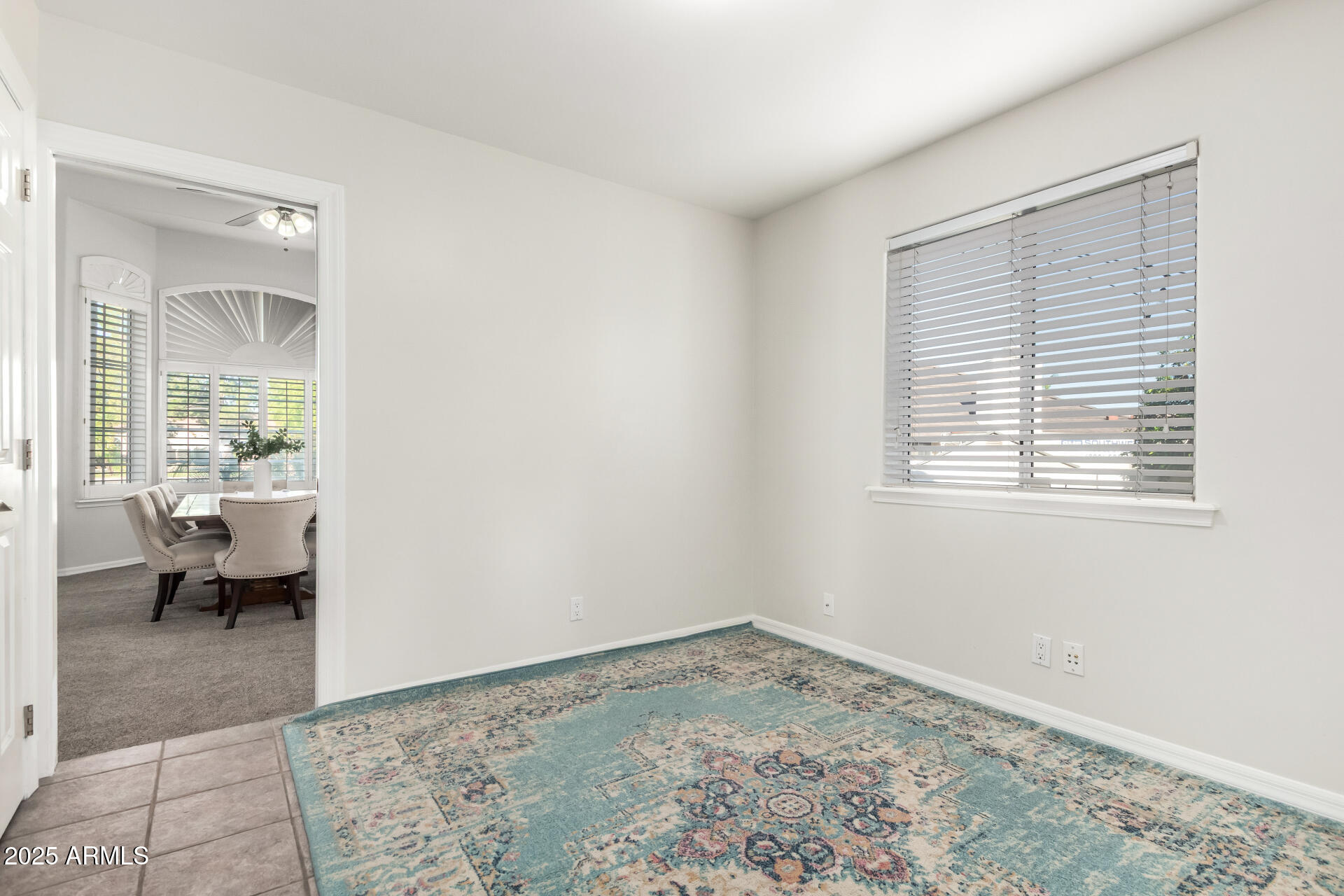 2127 E LAUREL Street