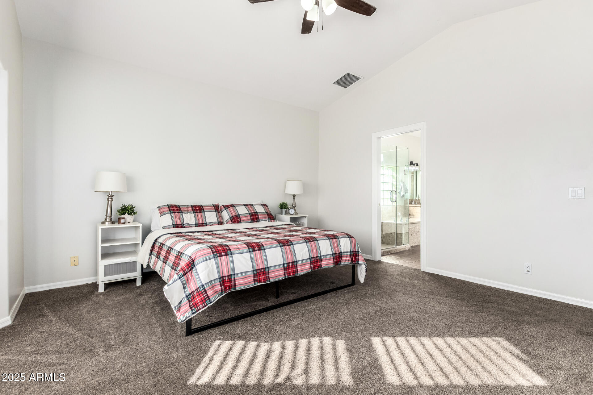 2127 E LAUREL Street