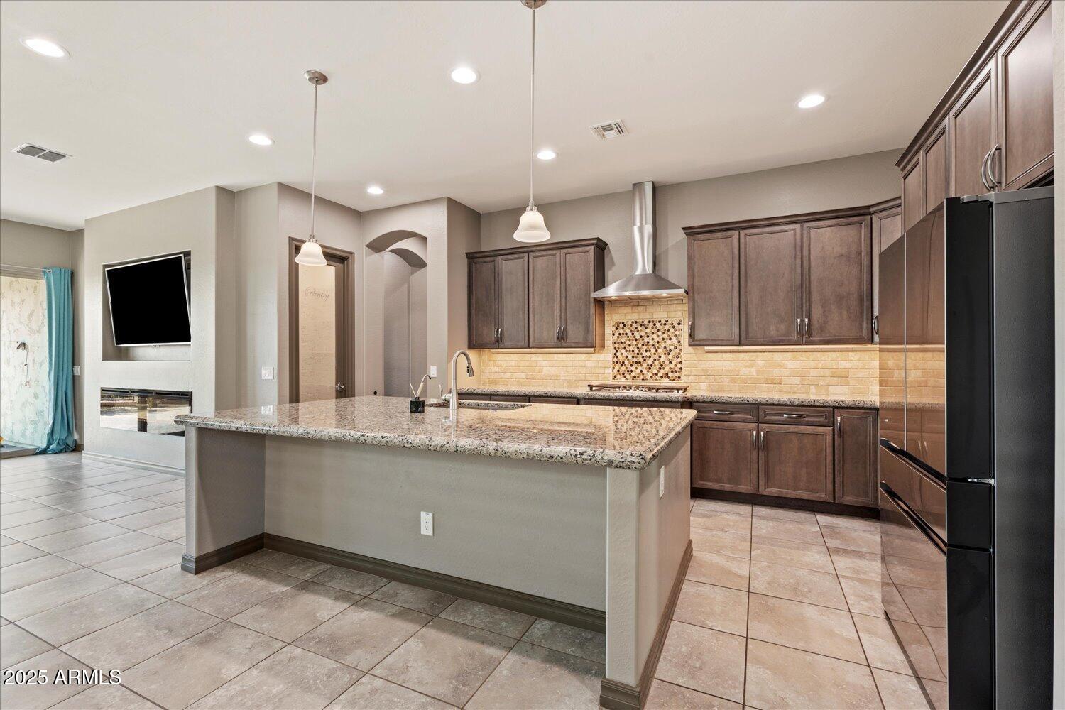 4281 E Cynthia Street