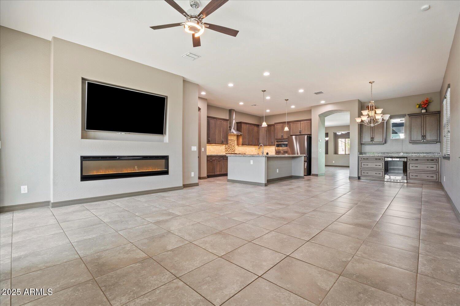 4281 E Cynthia Street