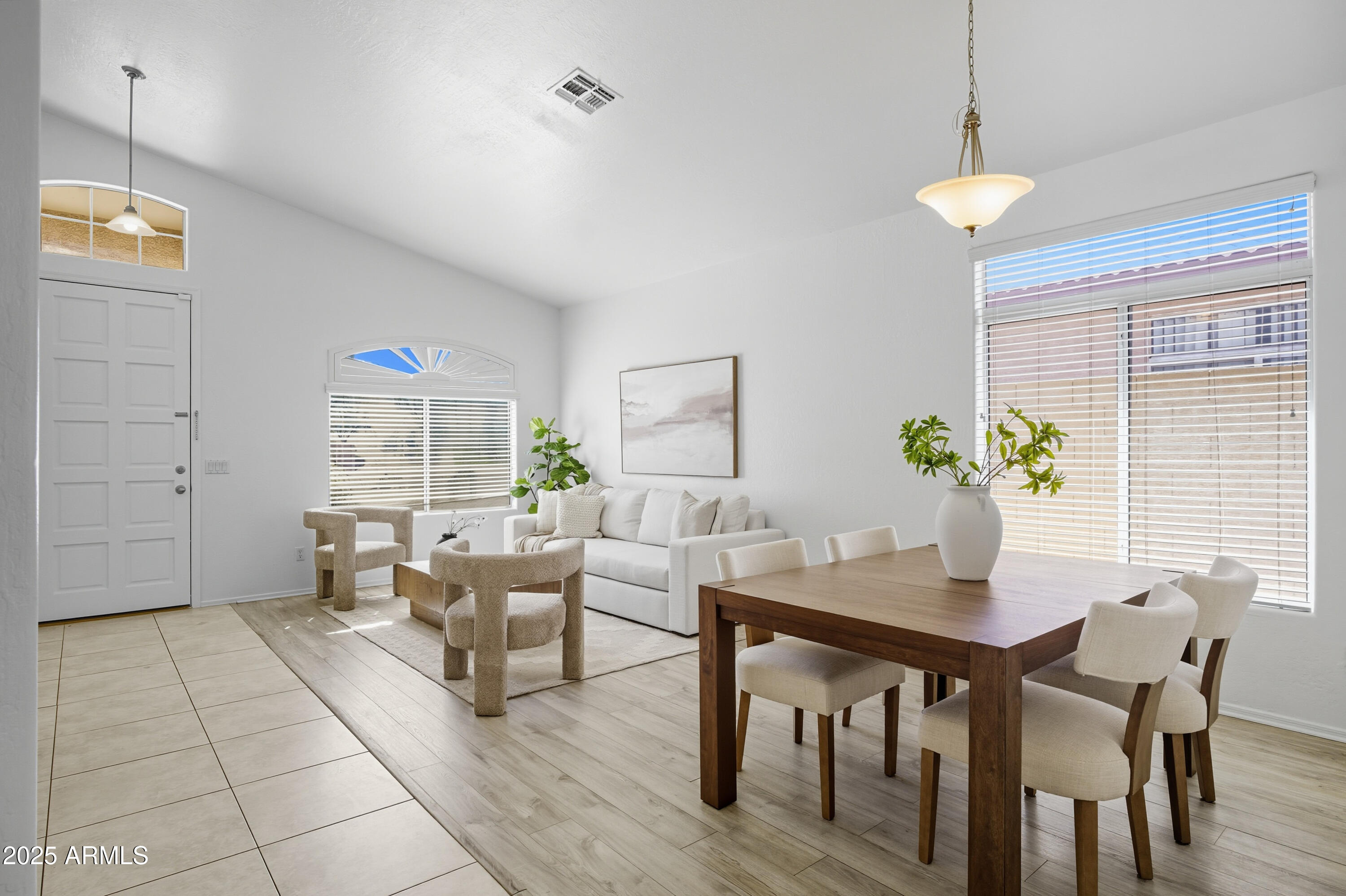 13722 W VERNON Avenue