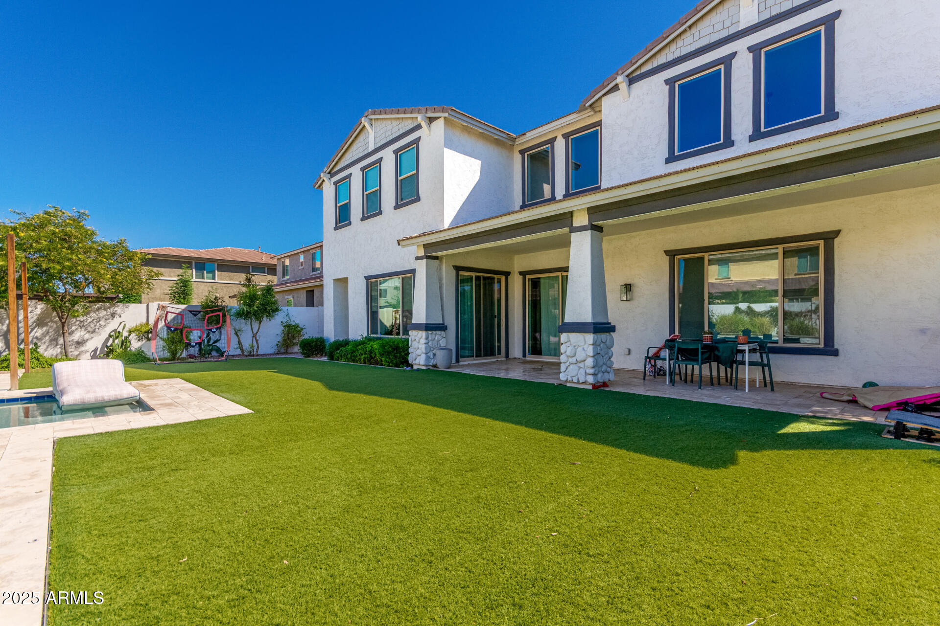 4236 E COMSTOCK Drive