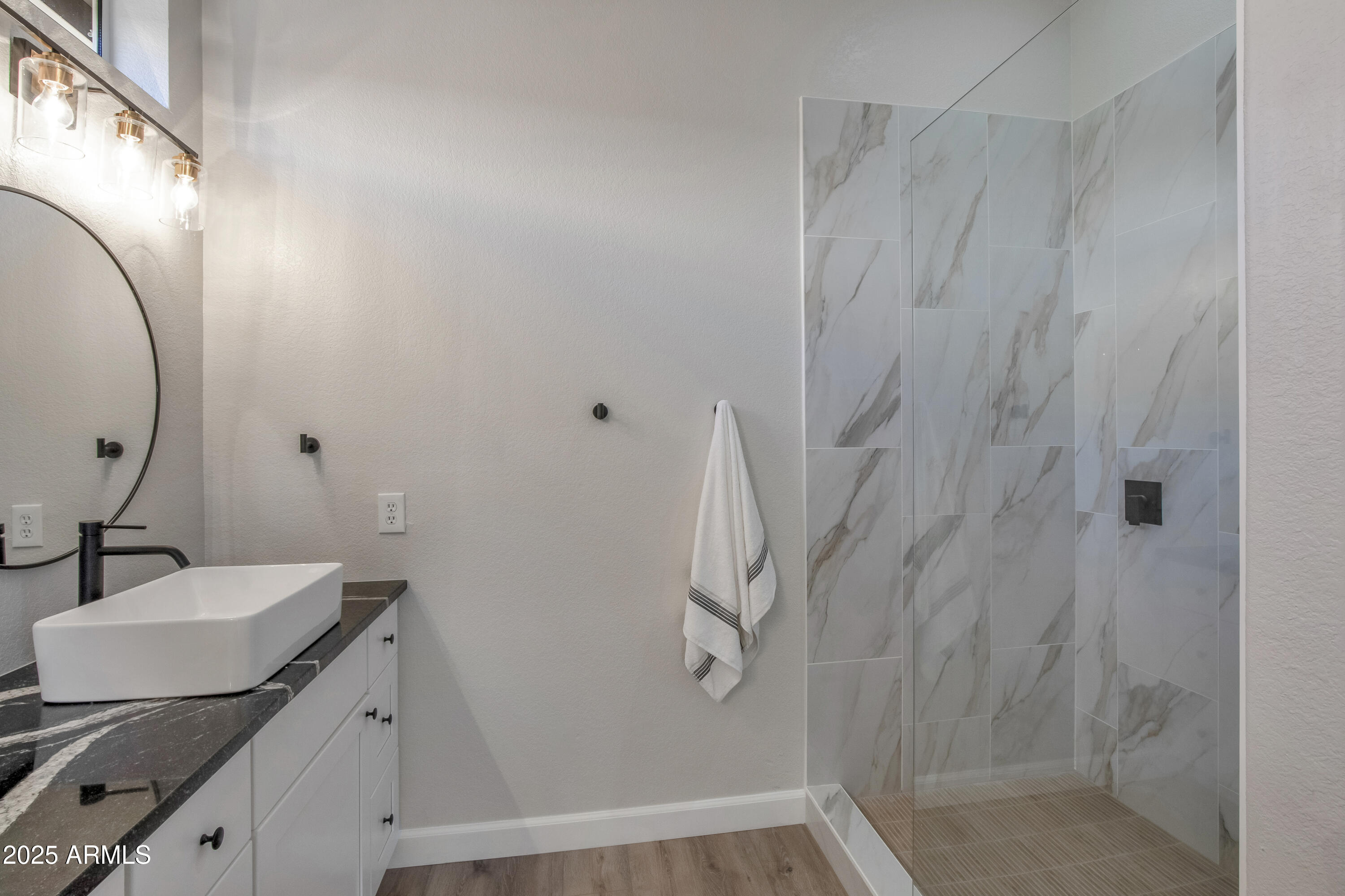 9032 W SIERRA PINTA Drive