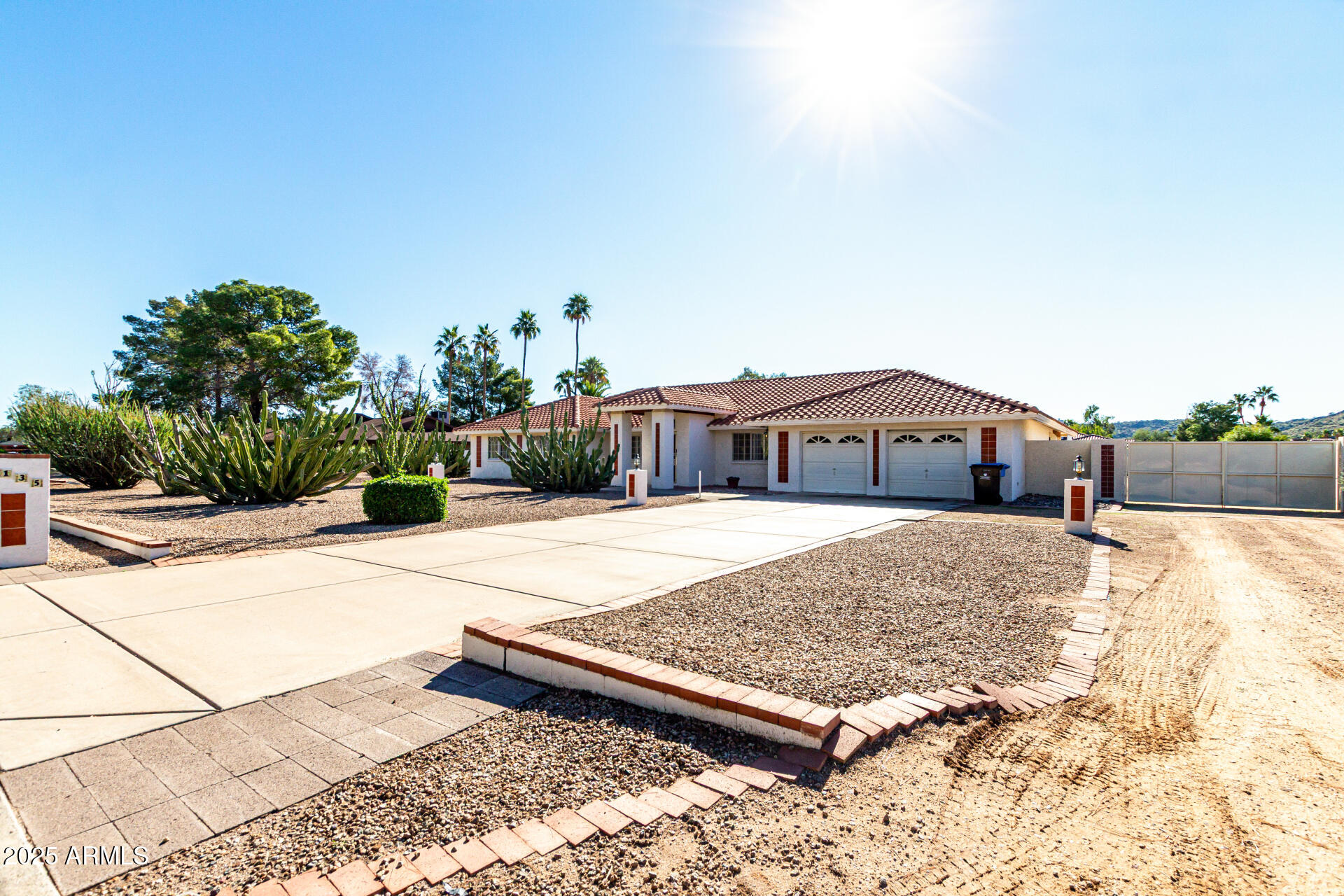 5135 W MISTY WILLOW Lane