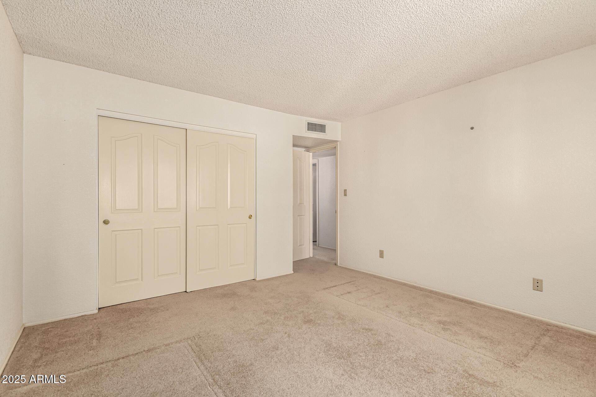 5135 W MISTY WILLOW Lane