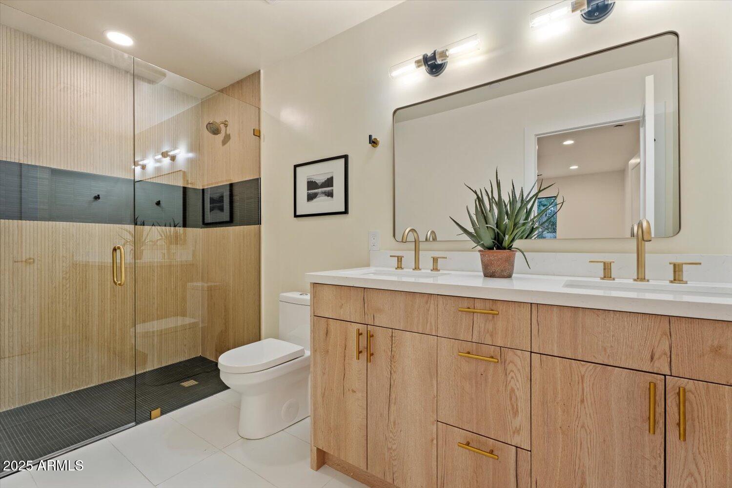 8525 E VIA DE LOS LIBROS