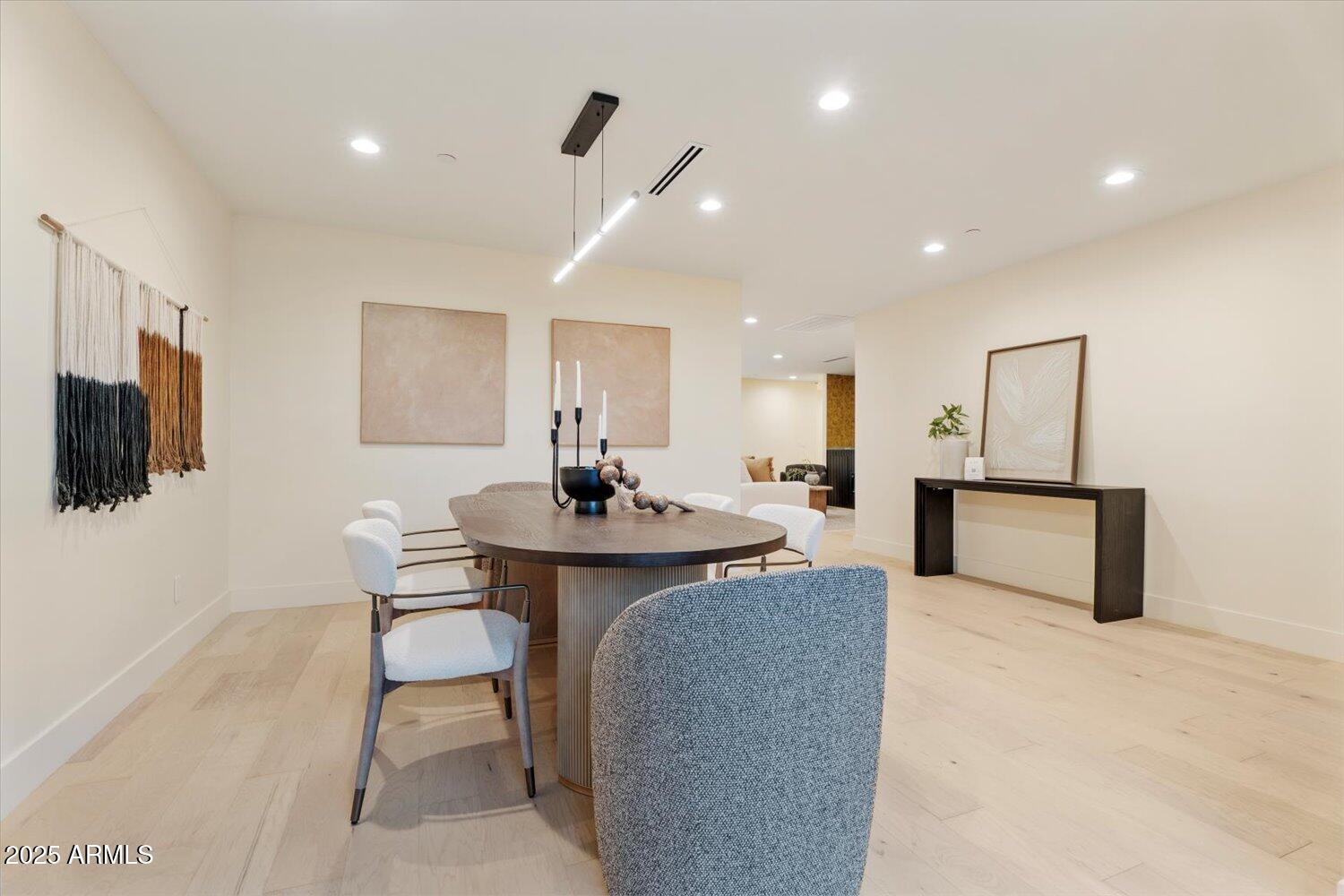 8525 E VIA DE LOS LIBROS