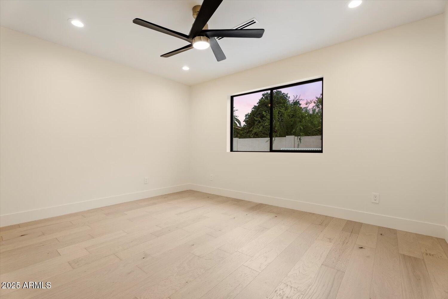 8525 E VIA DE LOS LIBROS