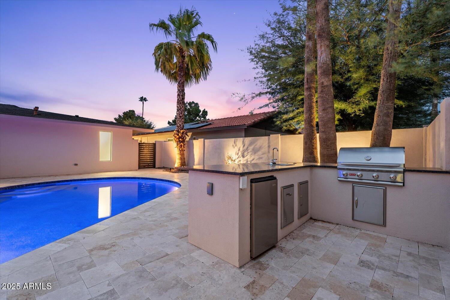 8525 E VIA DE LOS LIBROS