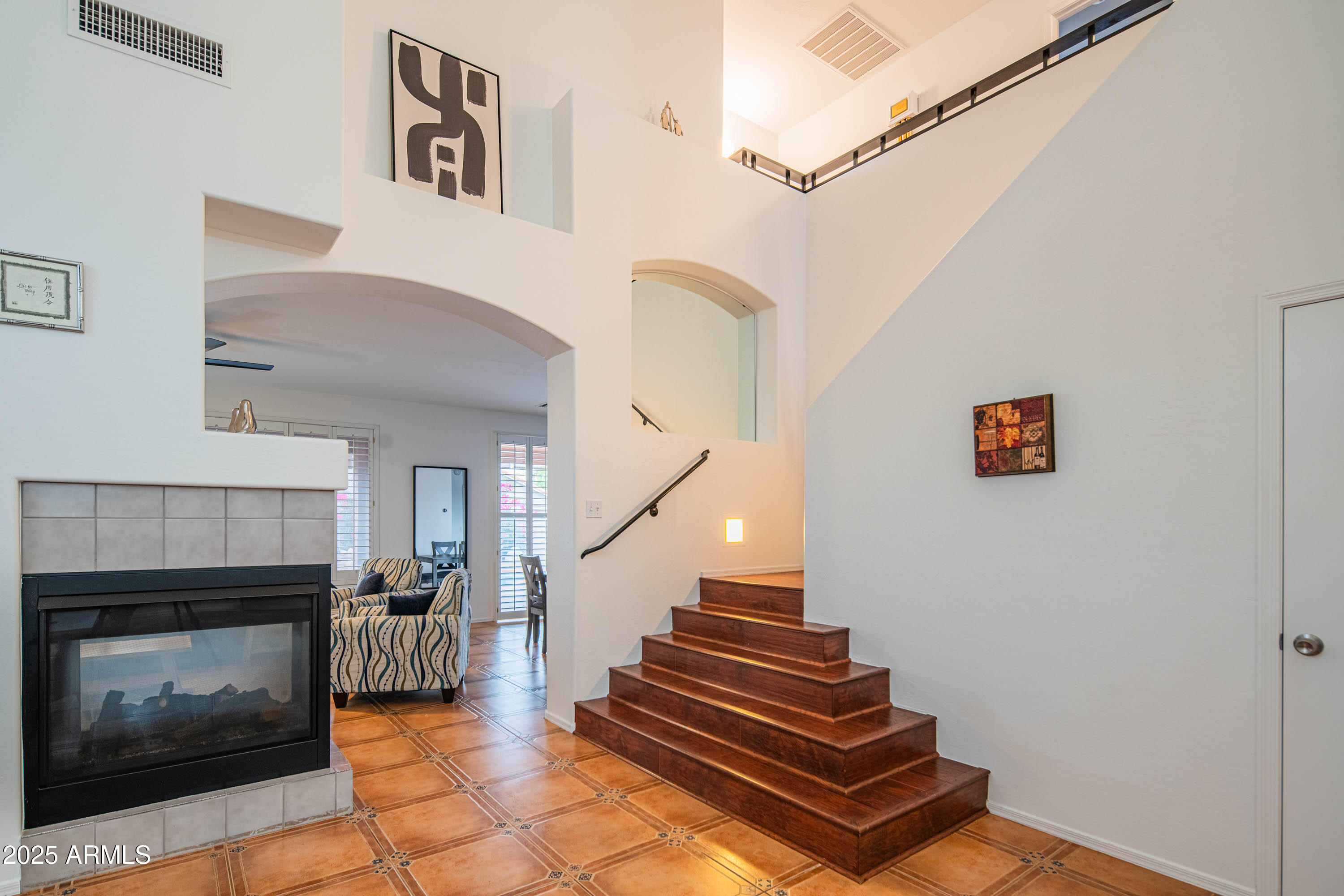 15843 W APACHE Street