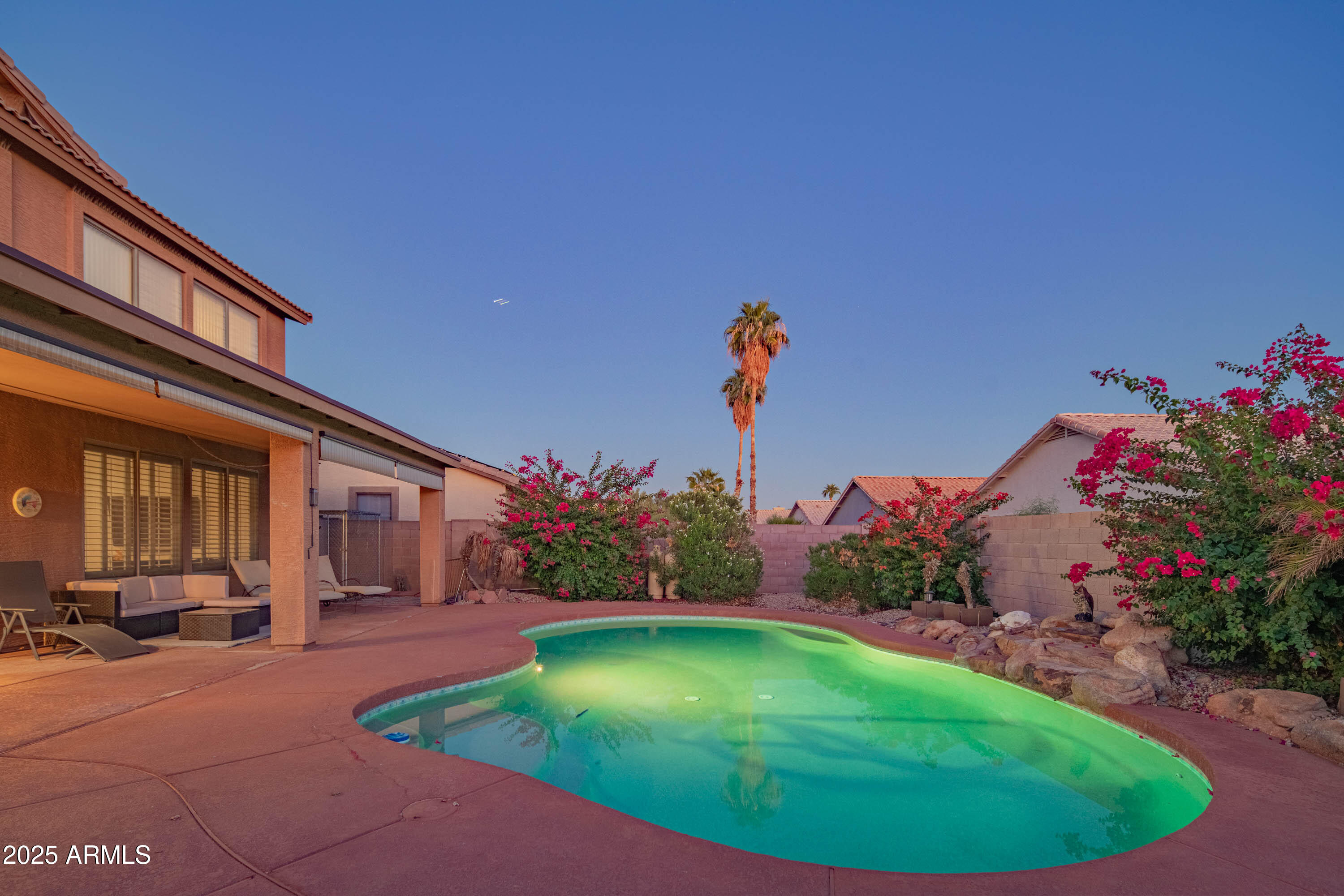 15843 W APACHE Street