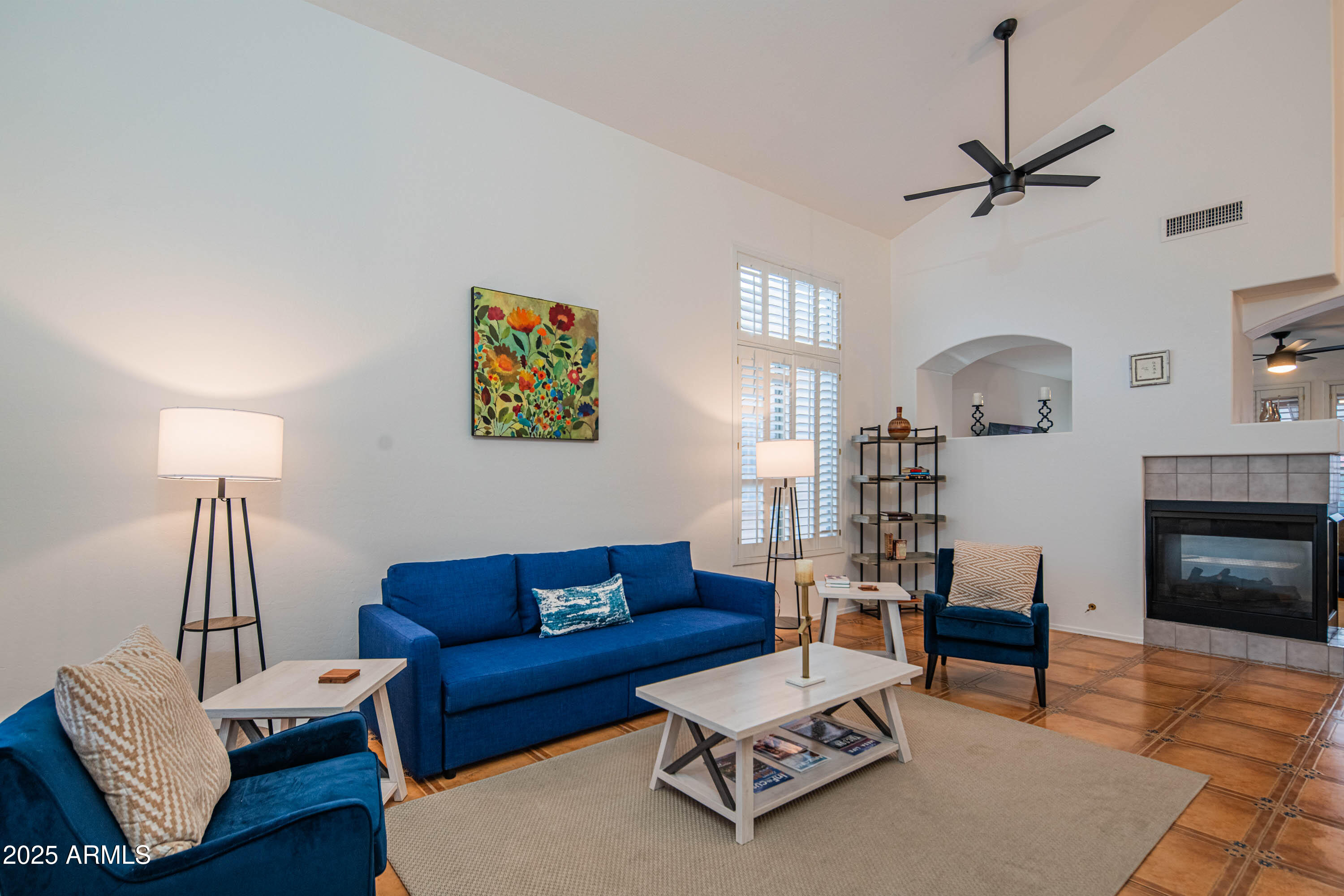 15843 W APACHE Street