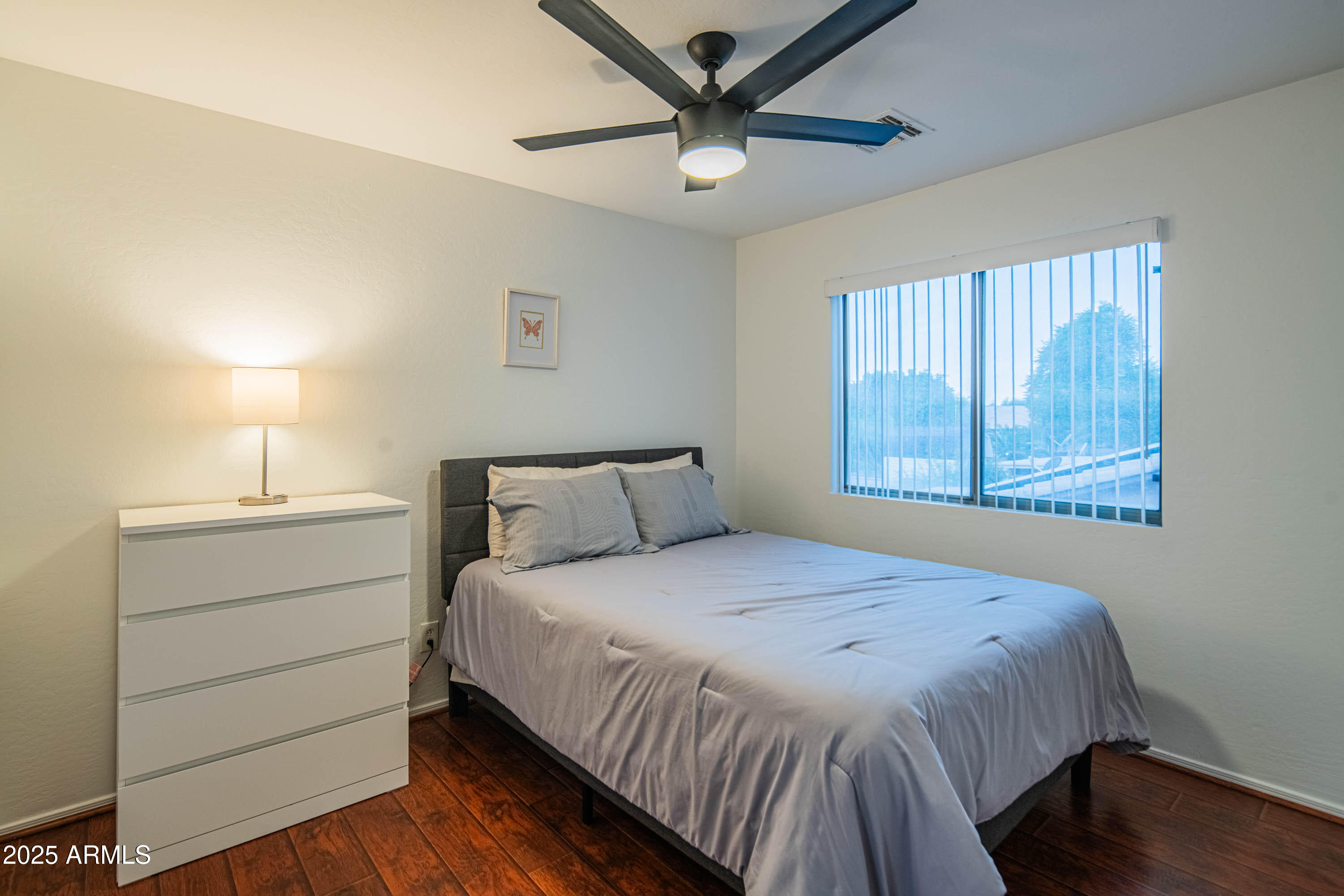 15843 W APACHE Street