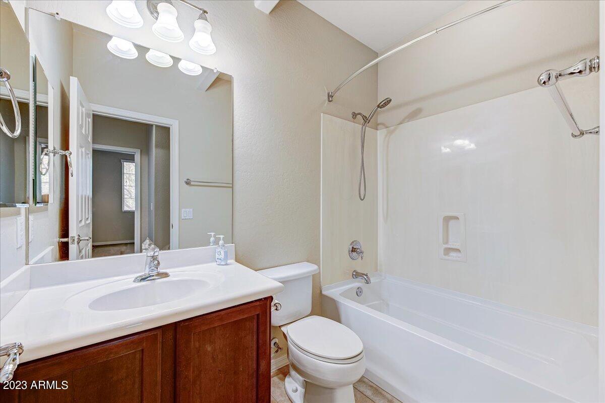 2134 W TALLGRASS Trail, 215, Phoenix Unit: 215