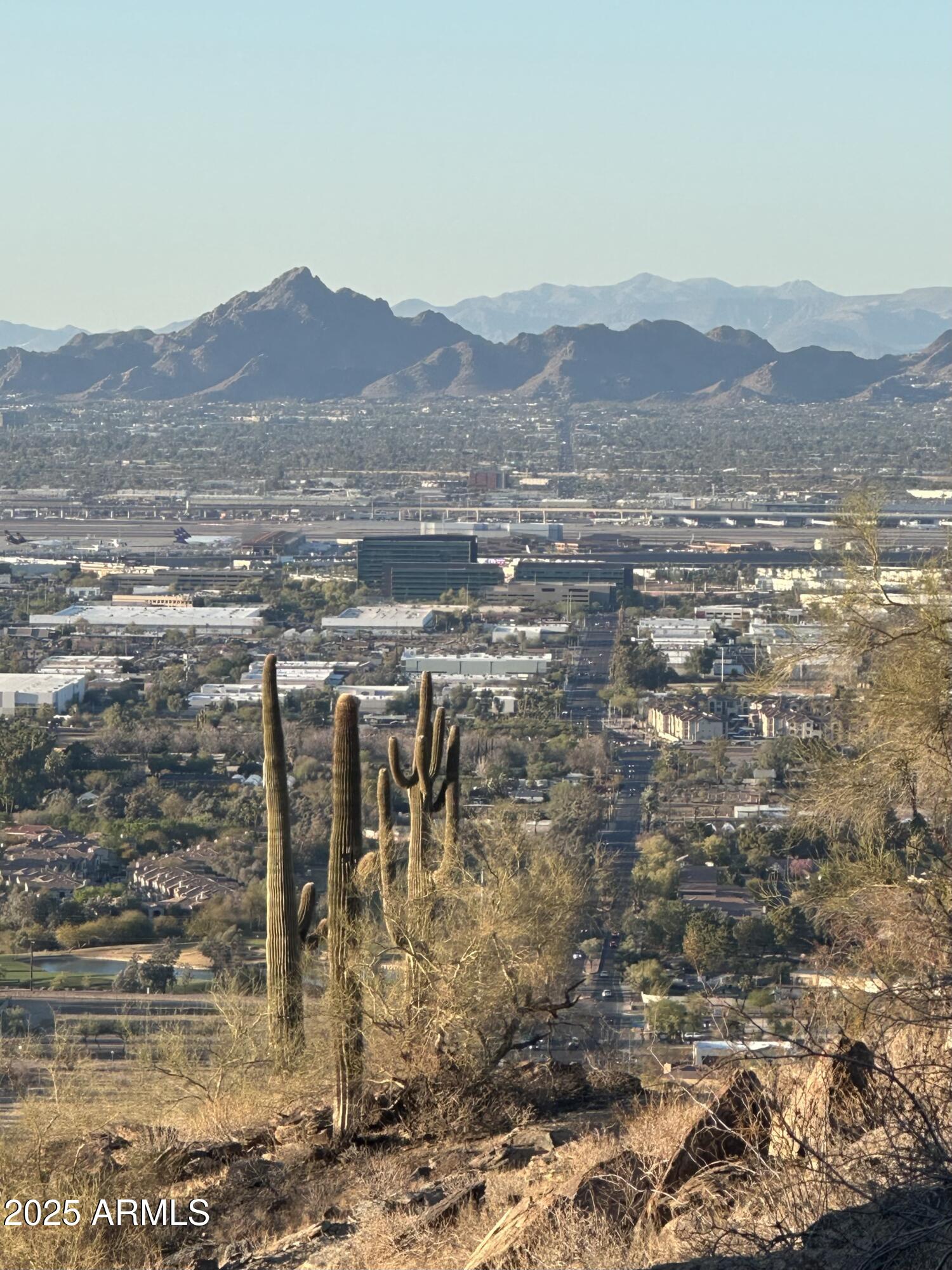 3010 E DESERT Lane, Phoenix