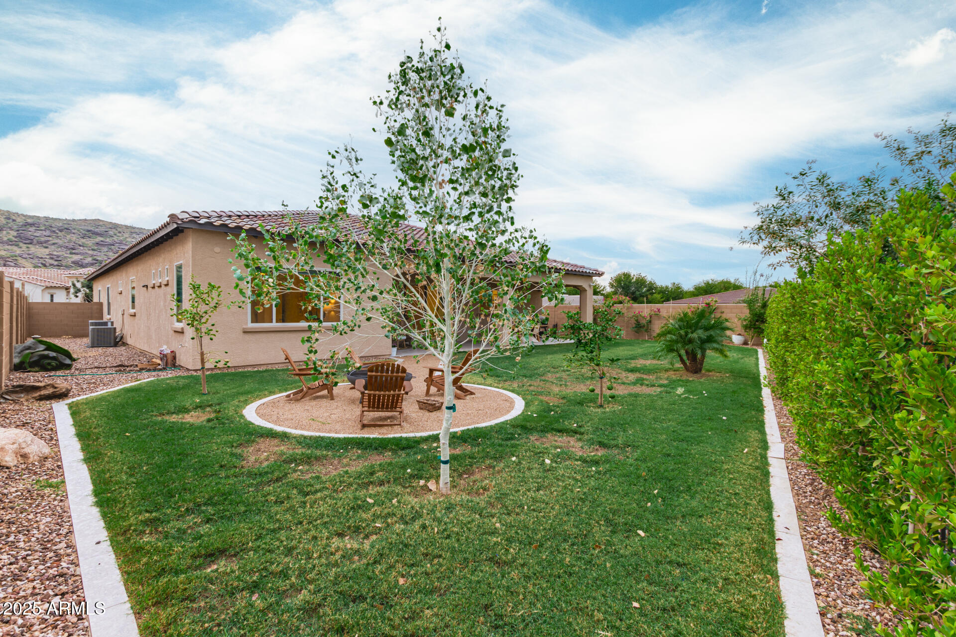 3010 E DESERT Lane, Phoenix