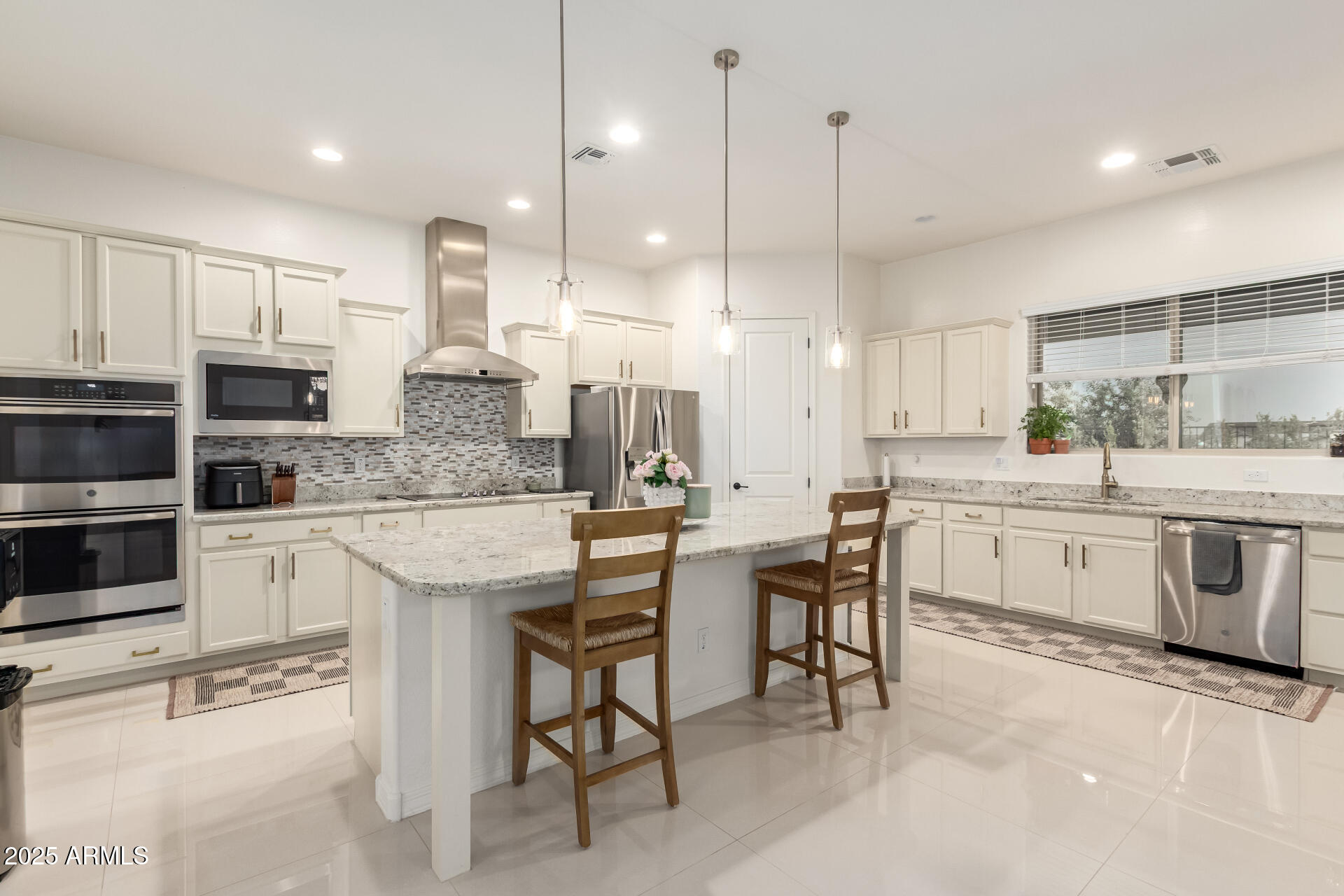 3010 E DESERT Lane, Phoenix