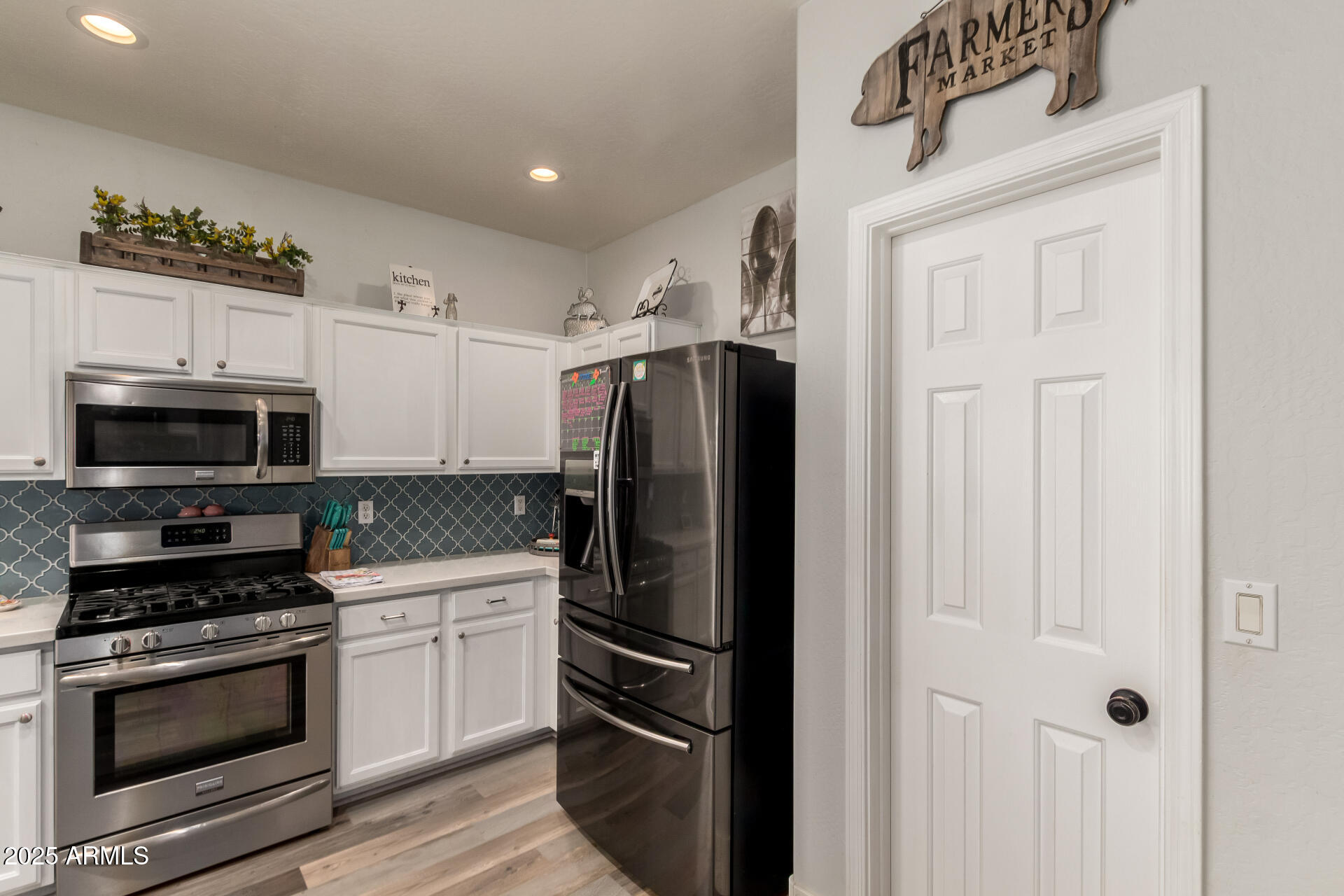 3741 W JACKSONVILLE Drive, Phoenix