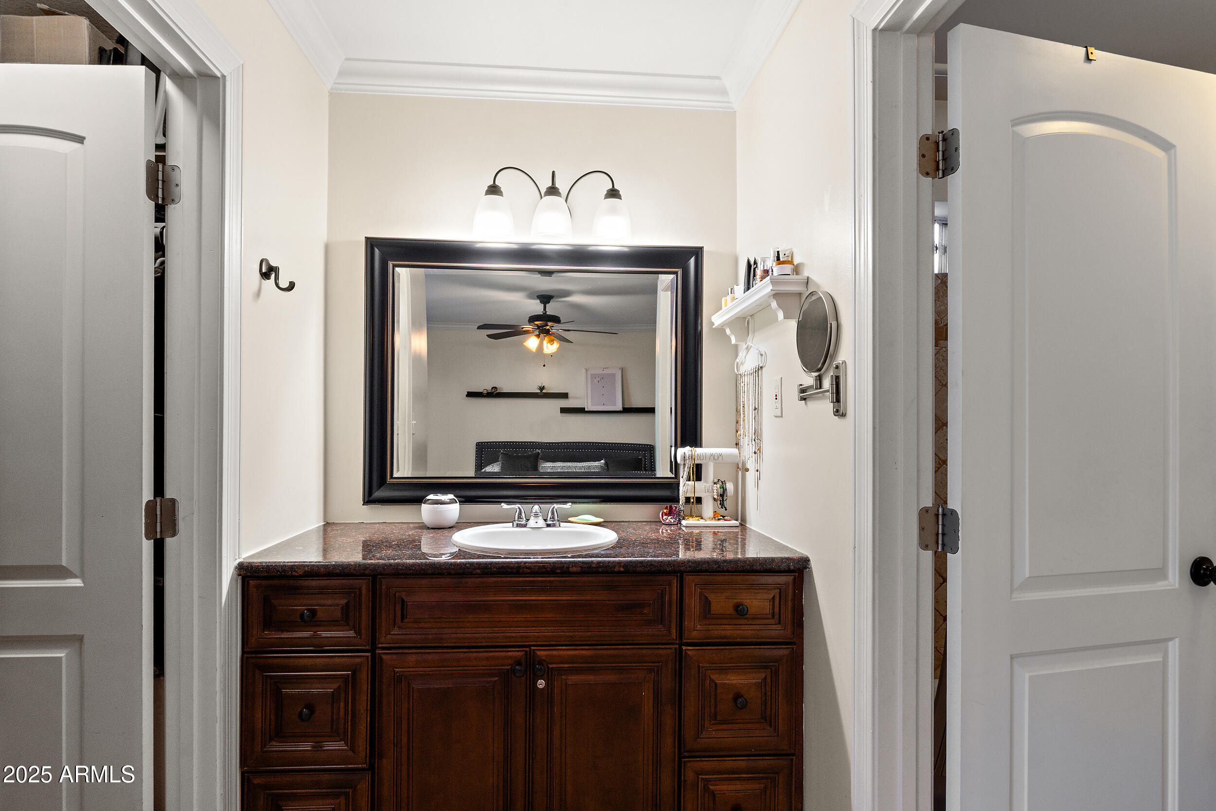 3056 E ENID Avenue, Mesa