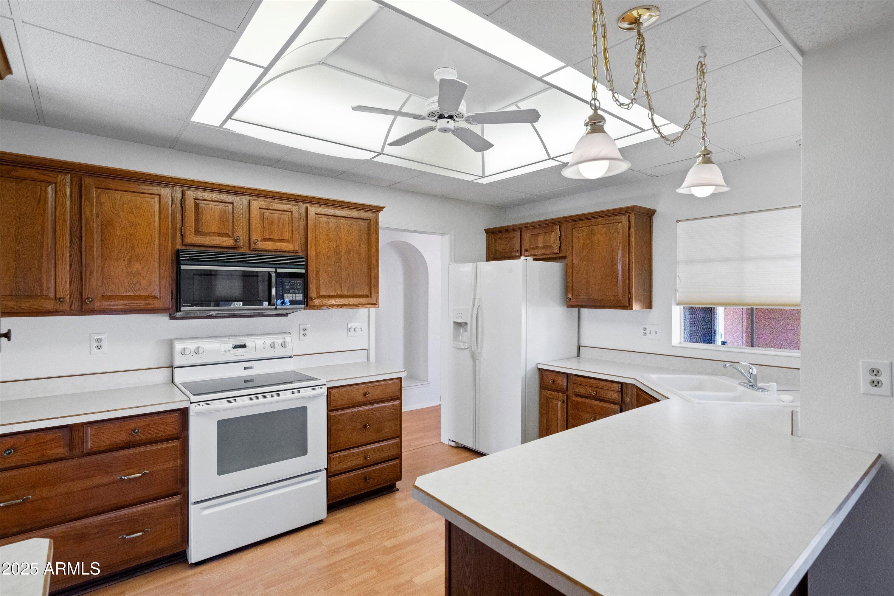 20826 N Desert Gln Drive, Sun City West