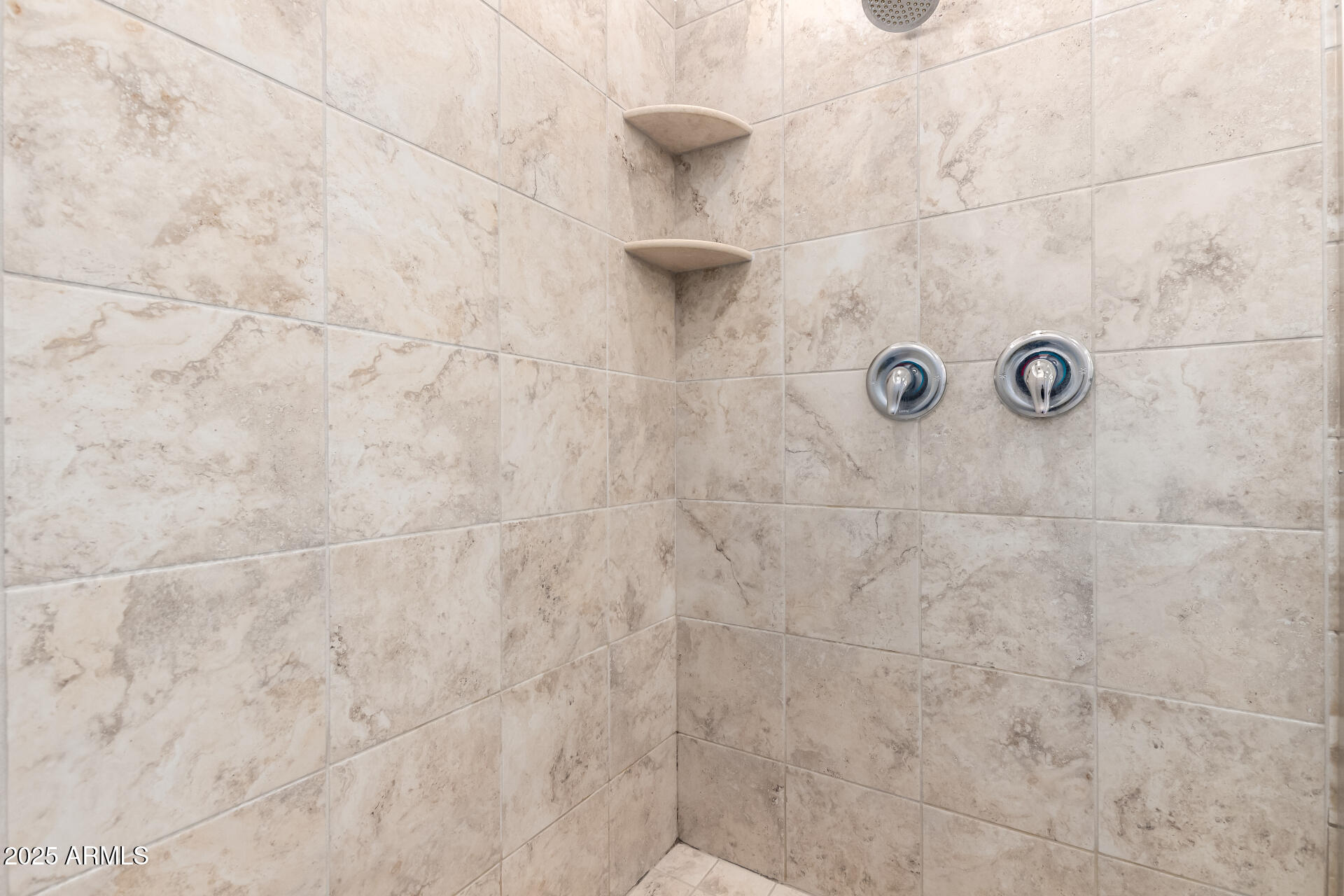 16860 W SOFT WIND Drive, Surprise