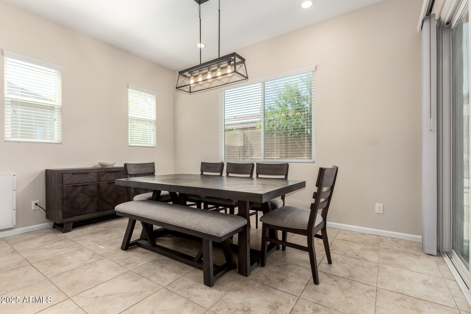 16860 W SOFT WIND Drive, Surprise