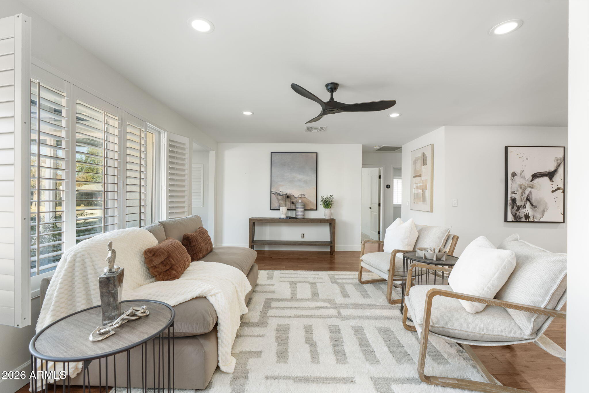 3739 E FAIRMOUNT Avenue, Phoenix