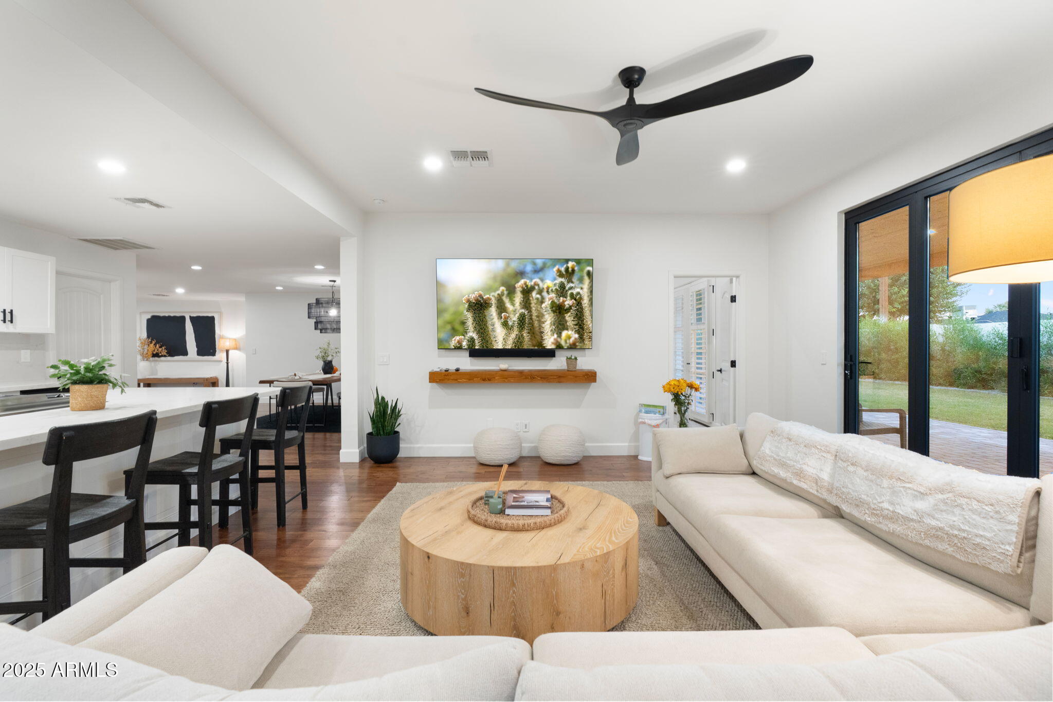 3739 E FAIRMOUNT Avenue, Phoenix