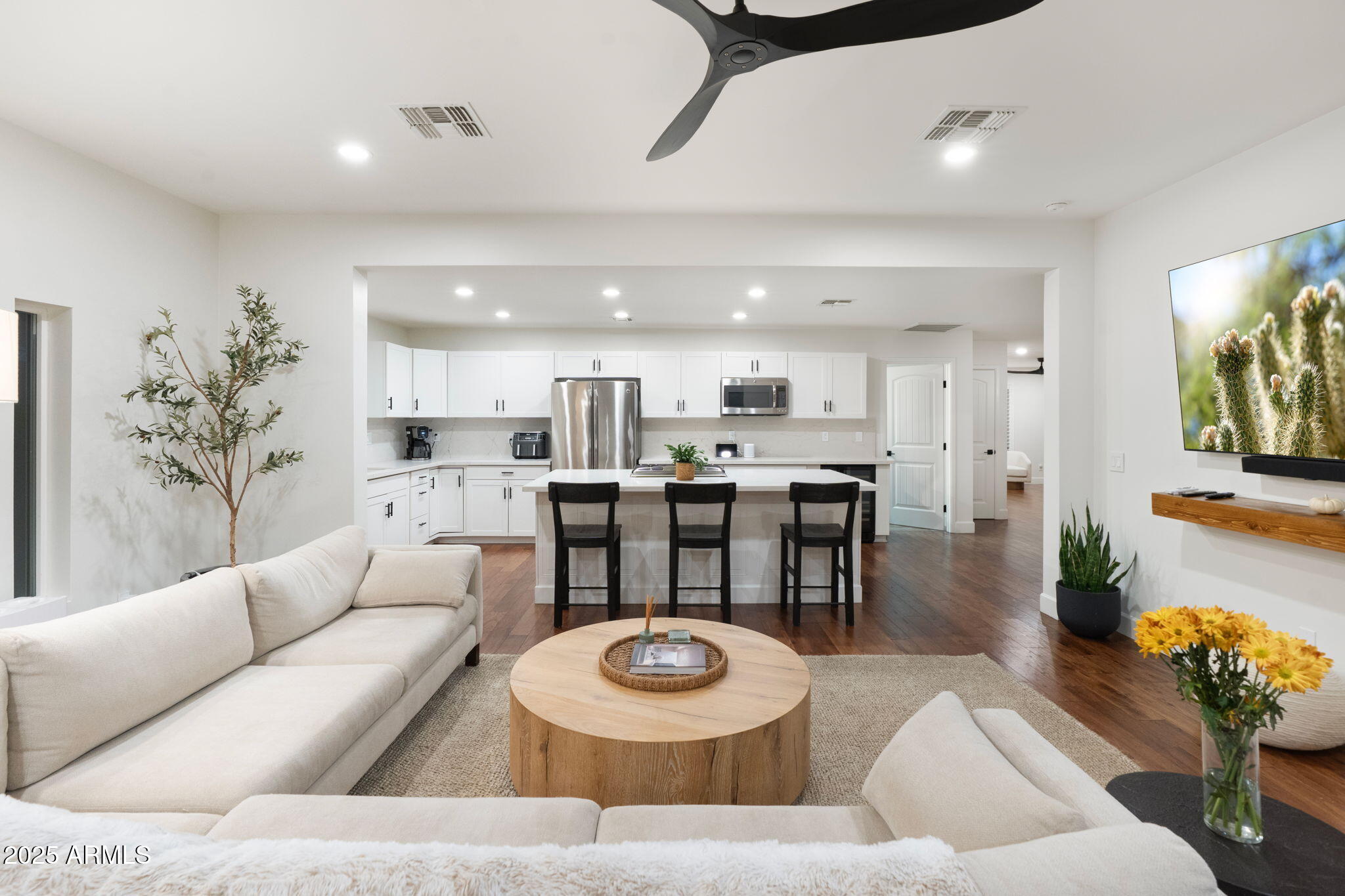 3739 E FAIRMOUNT Avenue, Phoenix