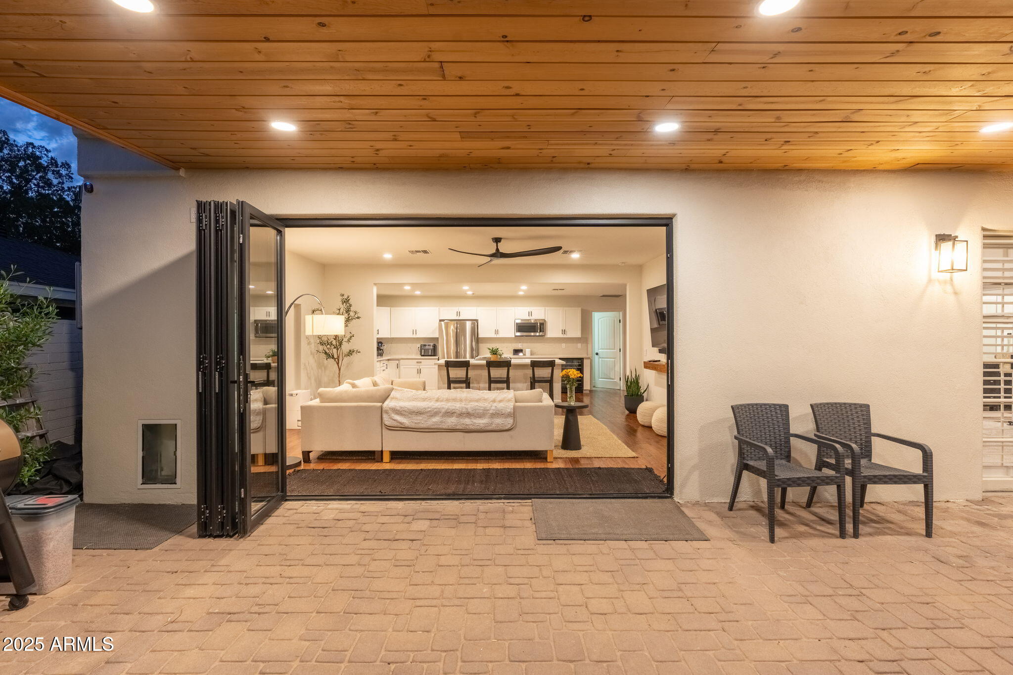 3739 E FAIRMOUNT Avenue, Phoenix