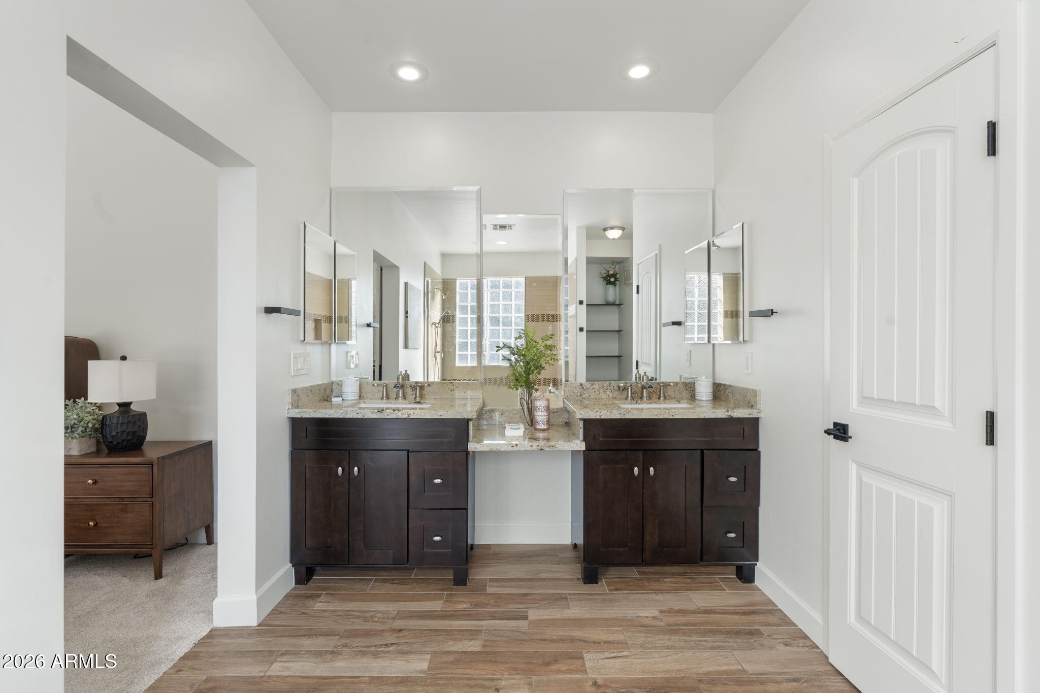 3739 E FAIRMOUNT Avenue, Phoenix