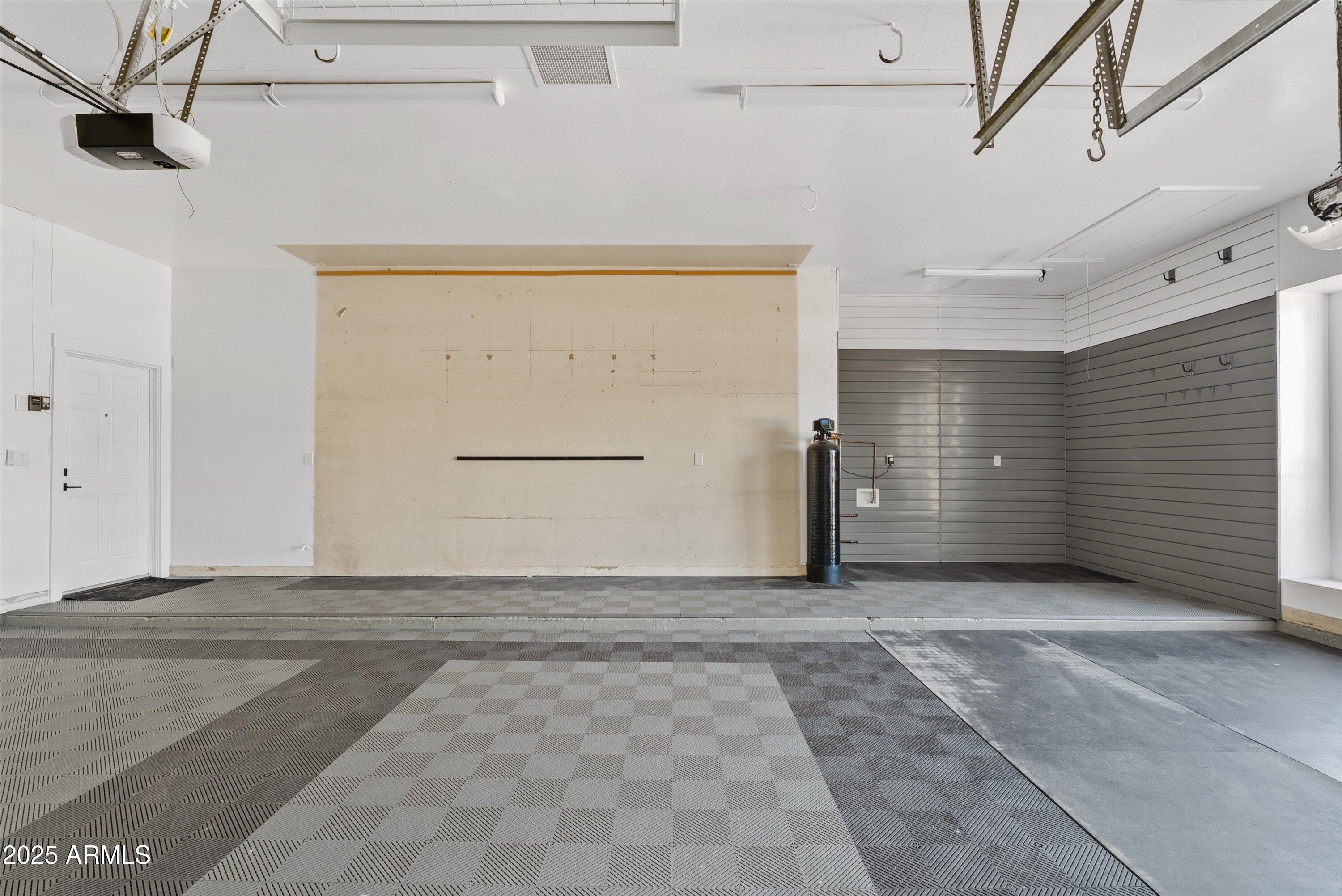 1831 E LINDA Lane, Gilbert