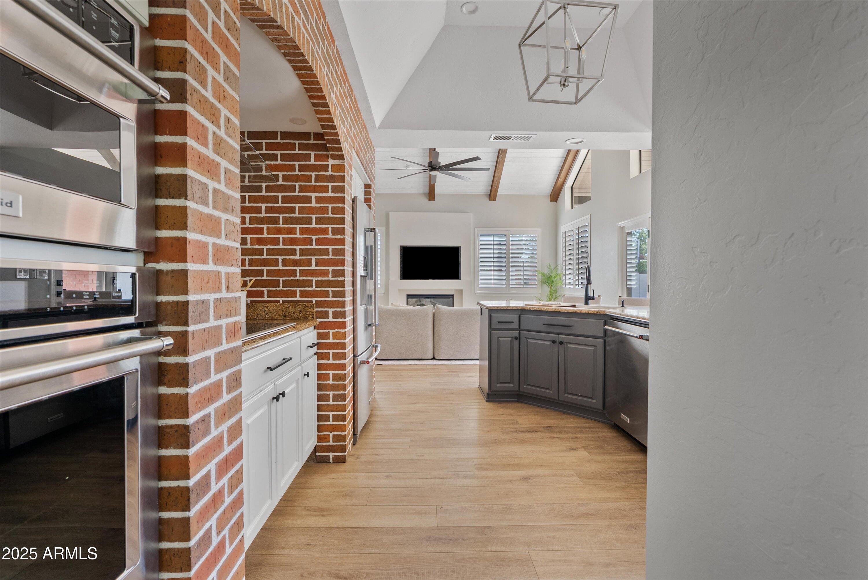 1831 E LINDA Lane, Gilbert