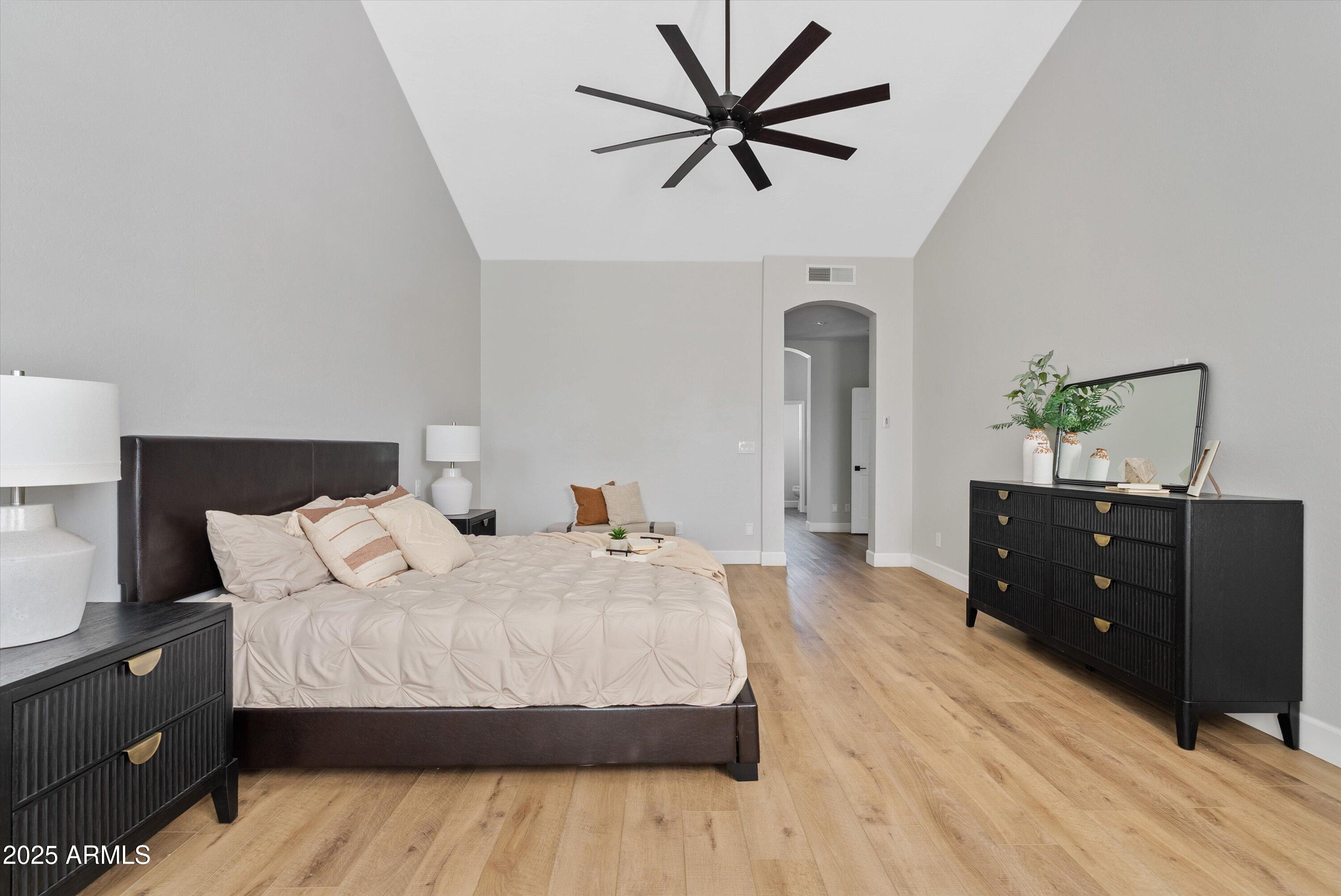 1831 E LINDA Lane, Gilbert