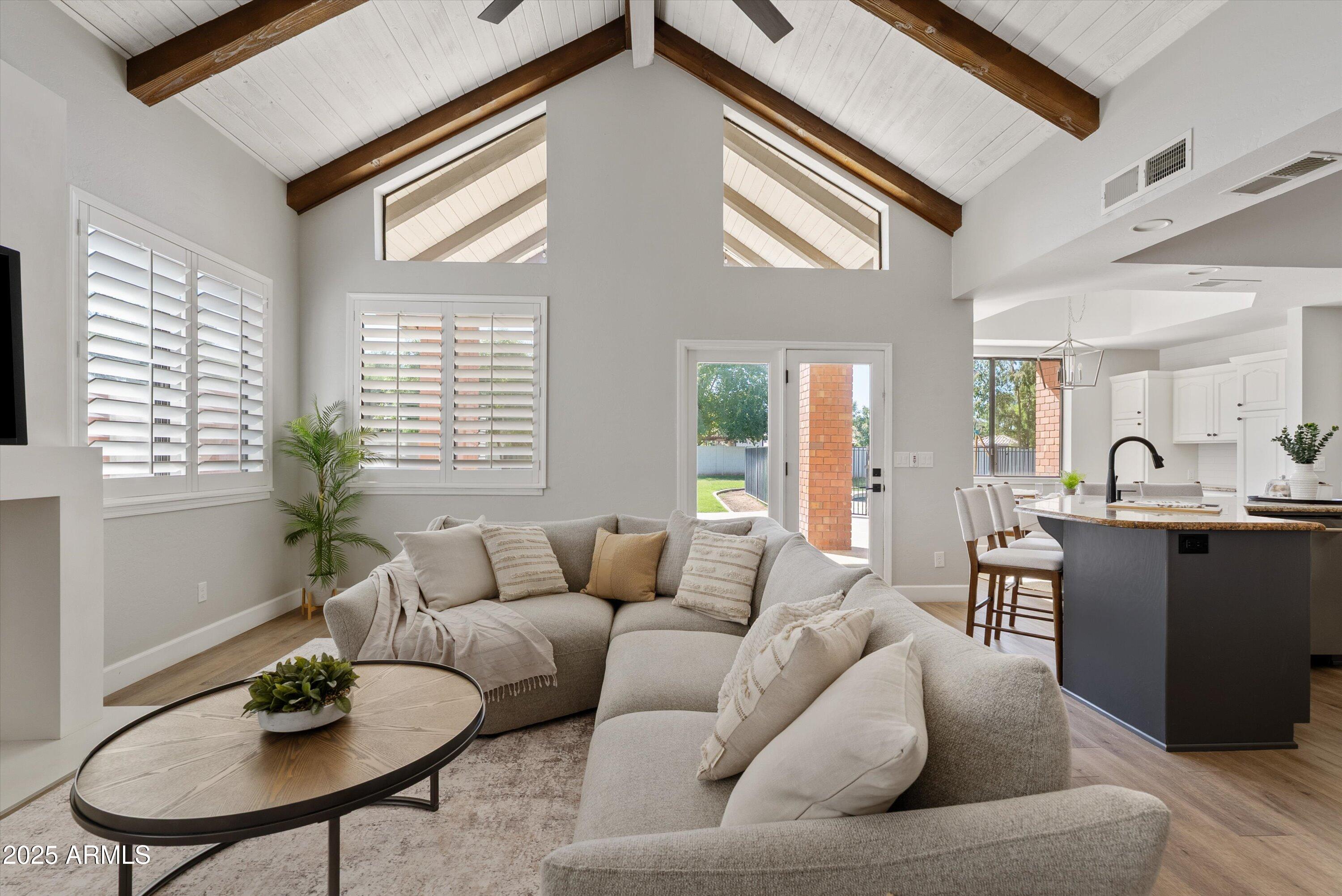 1831 E LINDA Lane, Gilbert