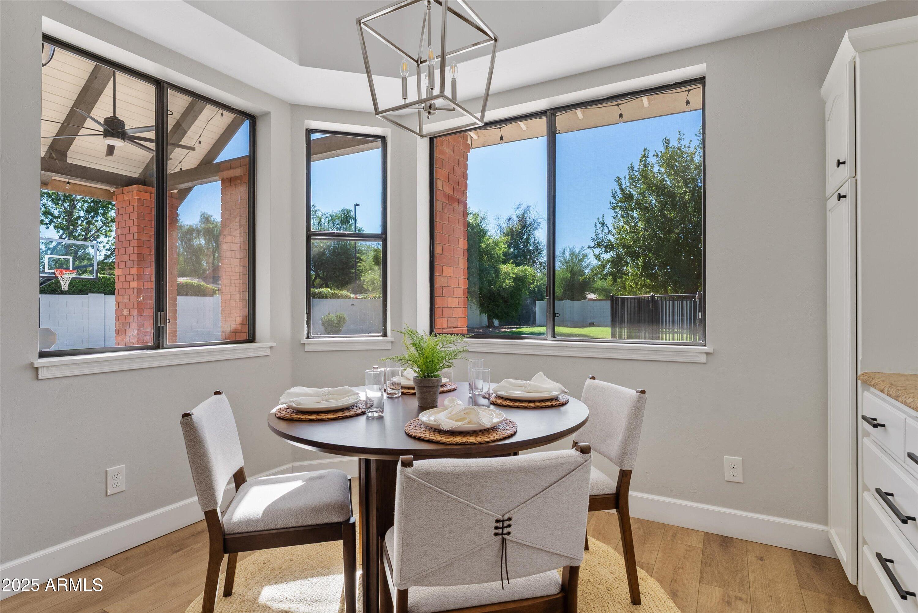 1831 E LINDA Lane, Gilbert