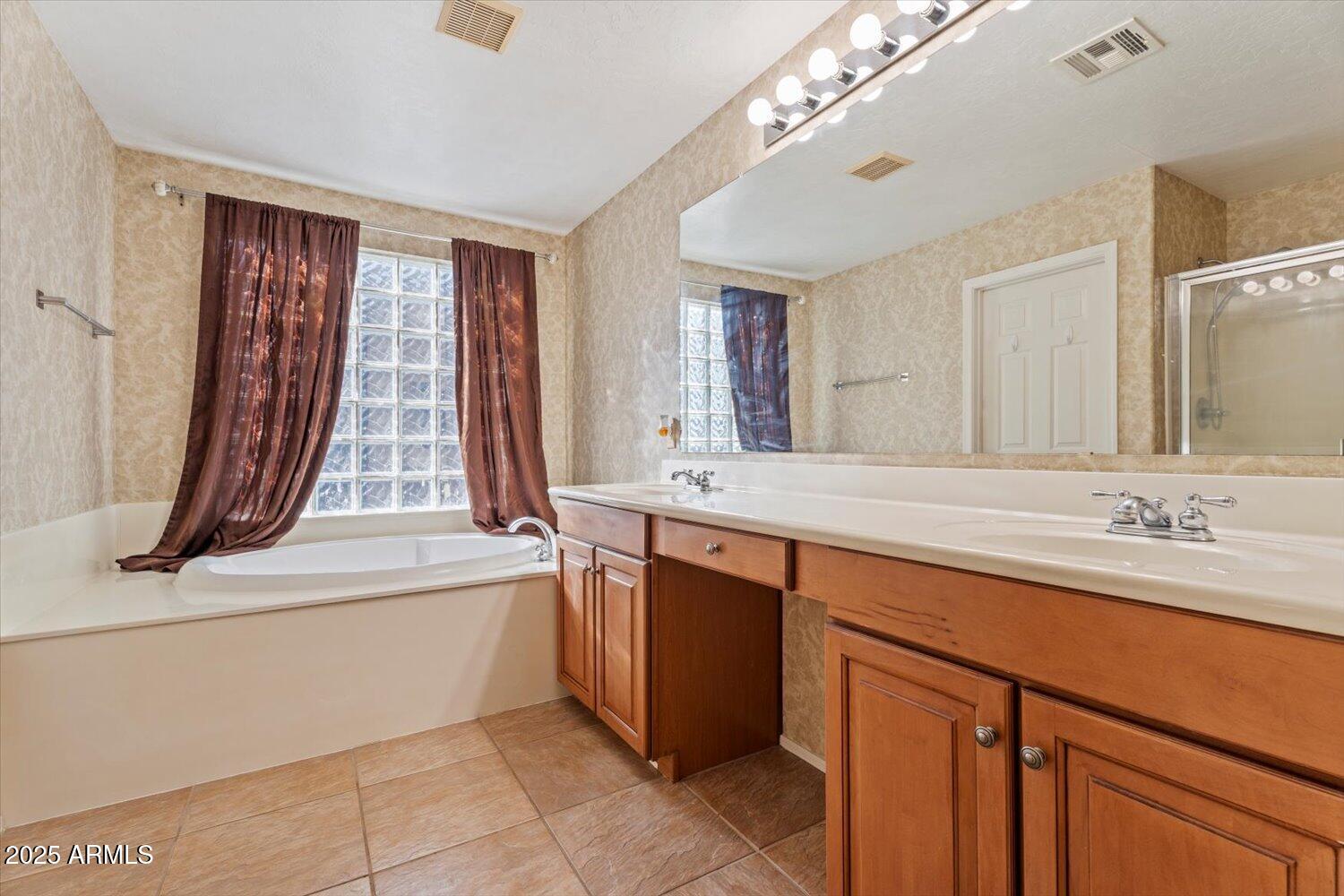 14975 W WETHERSFIELD Road, Surprise