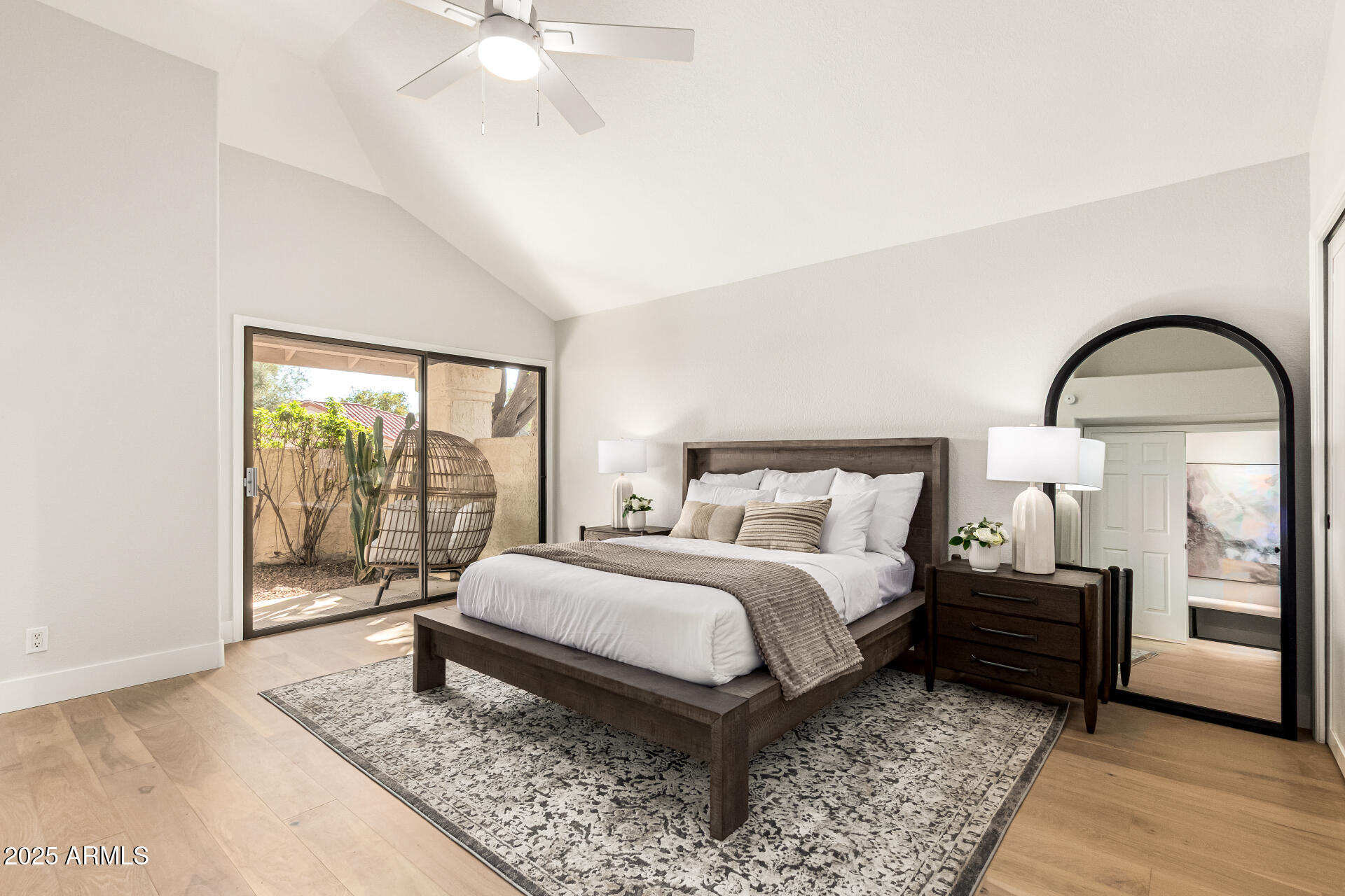 10008 E SADDLEHORN Trail, Scottsdale