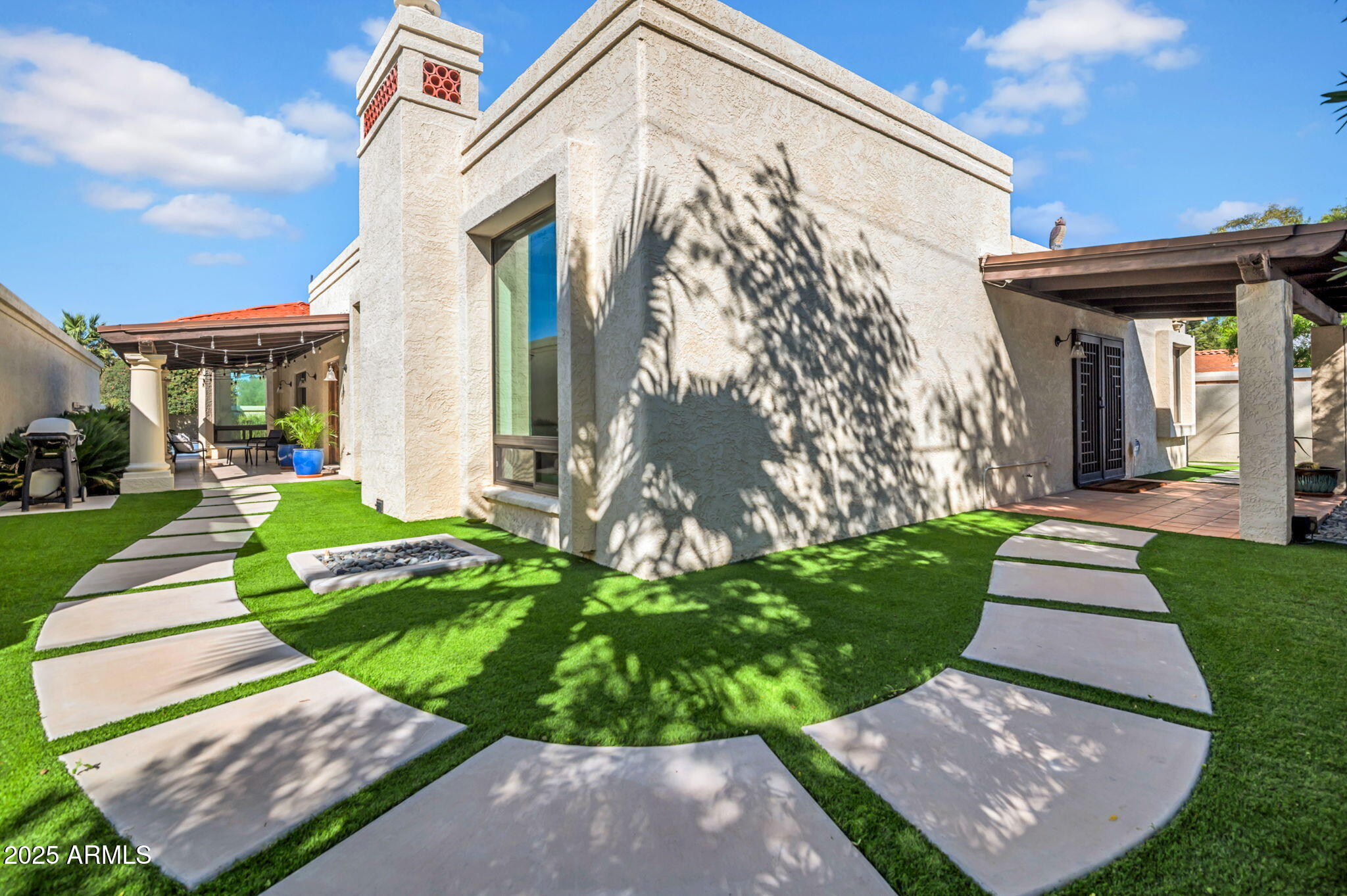 629 E MYRTLE Avenue, Phoenix