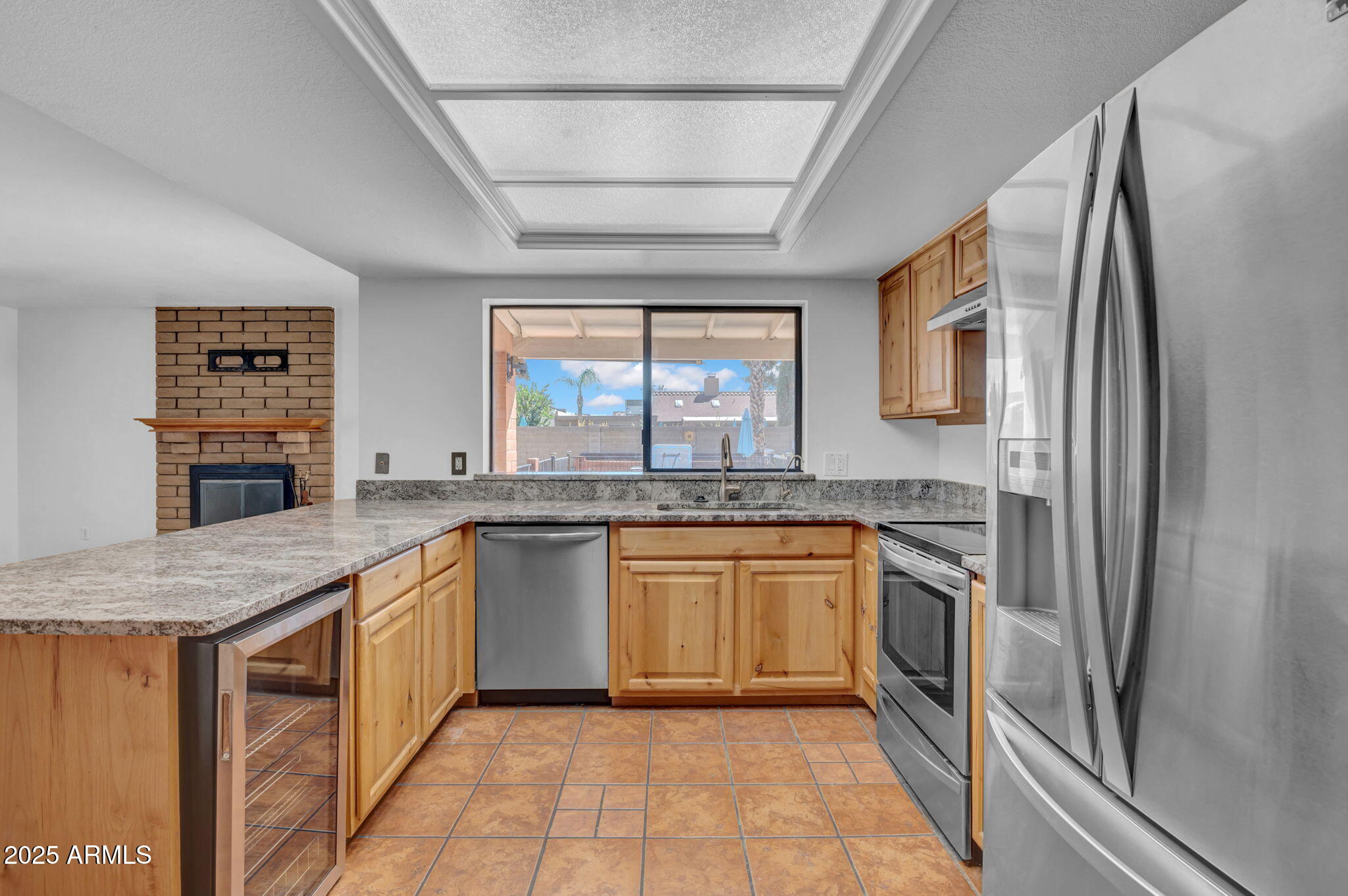 6213 W CORRINE Drive, Glendale