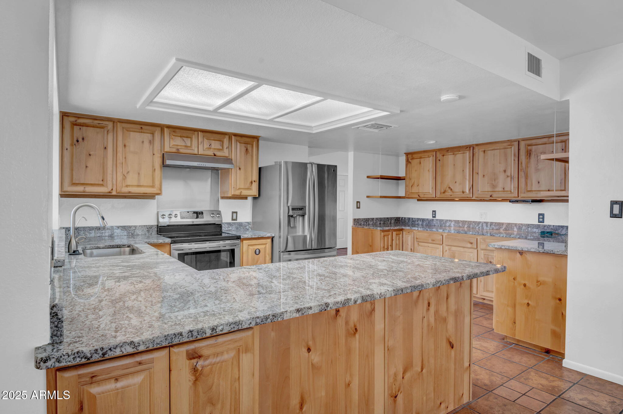 6213 W CORRINE Drive, Glendale