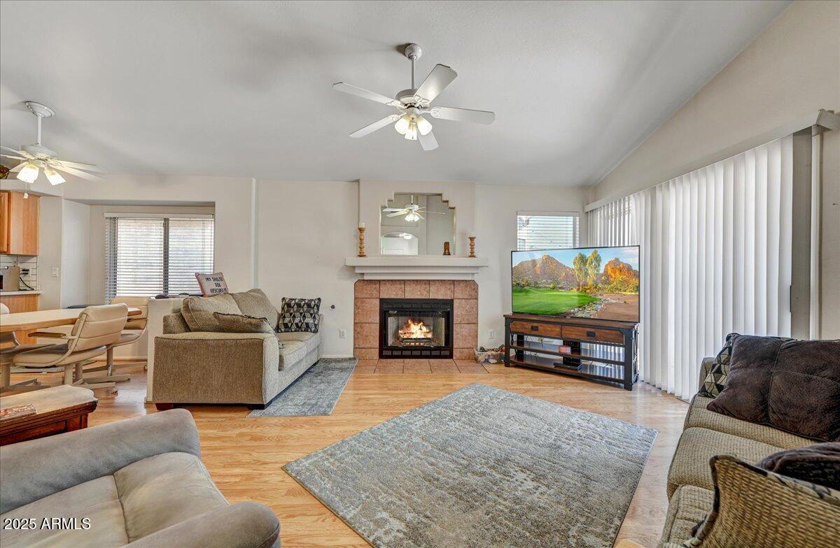 4209 E ROSEMONTE Drive, Phoenix