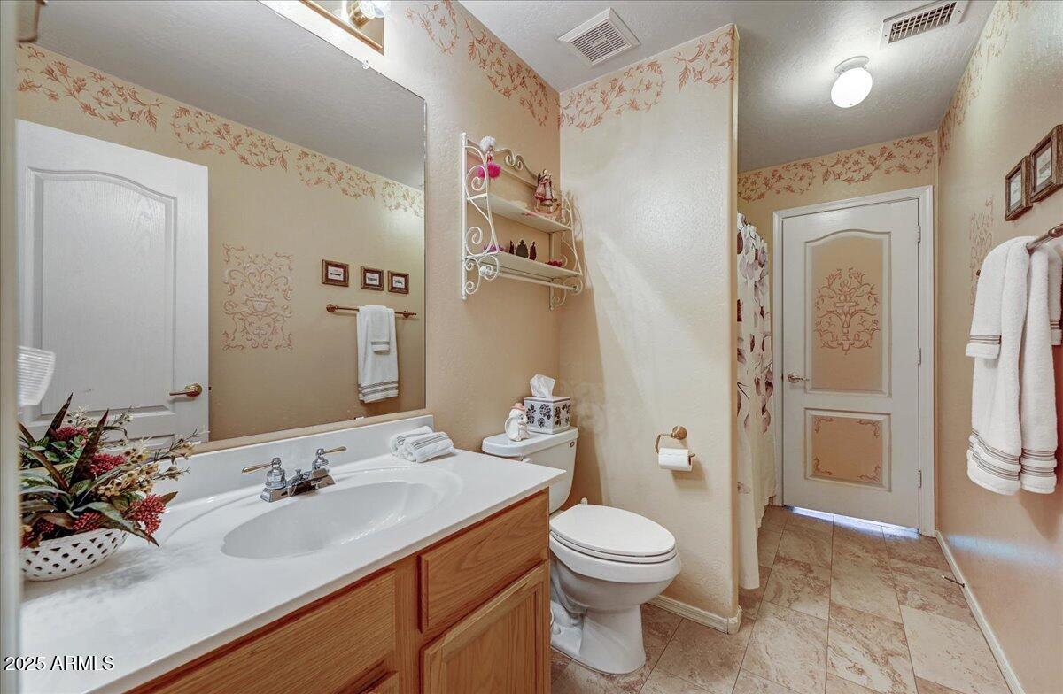 4209 E ROSEMONTE Drive, Phoenix