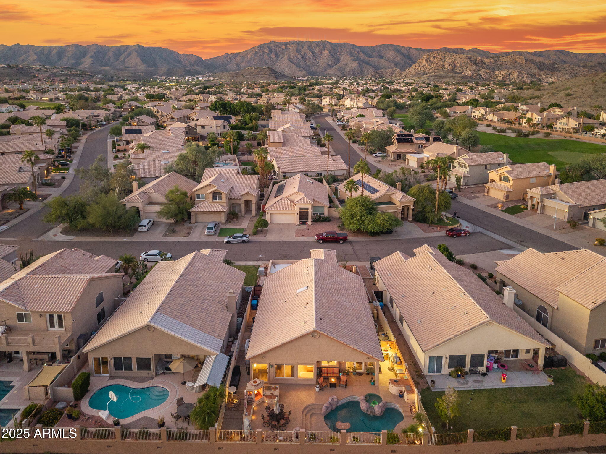 1437 E GLENHAVEN Drive, Phoenix