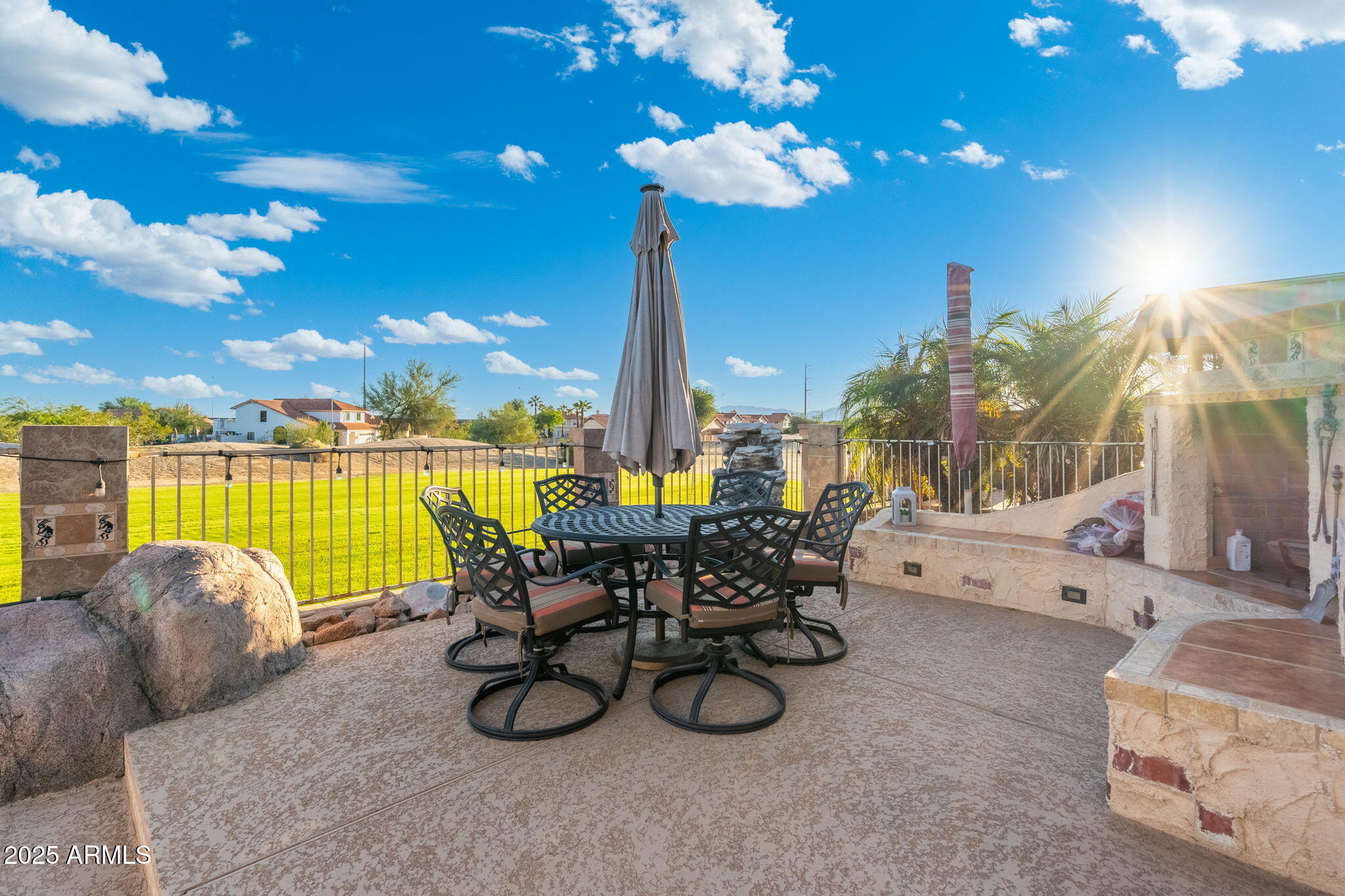 1437 E GLENHAVEN Drive, Phoenix