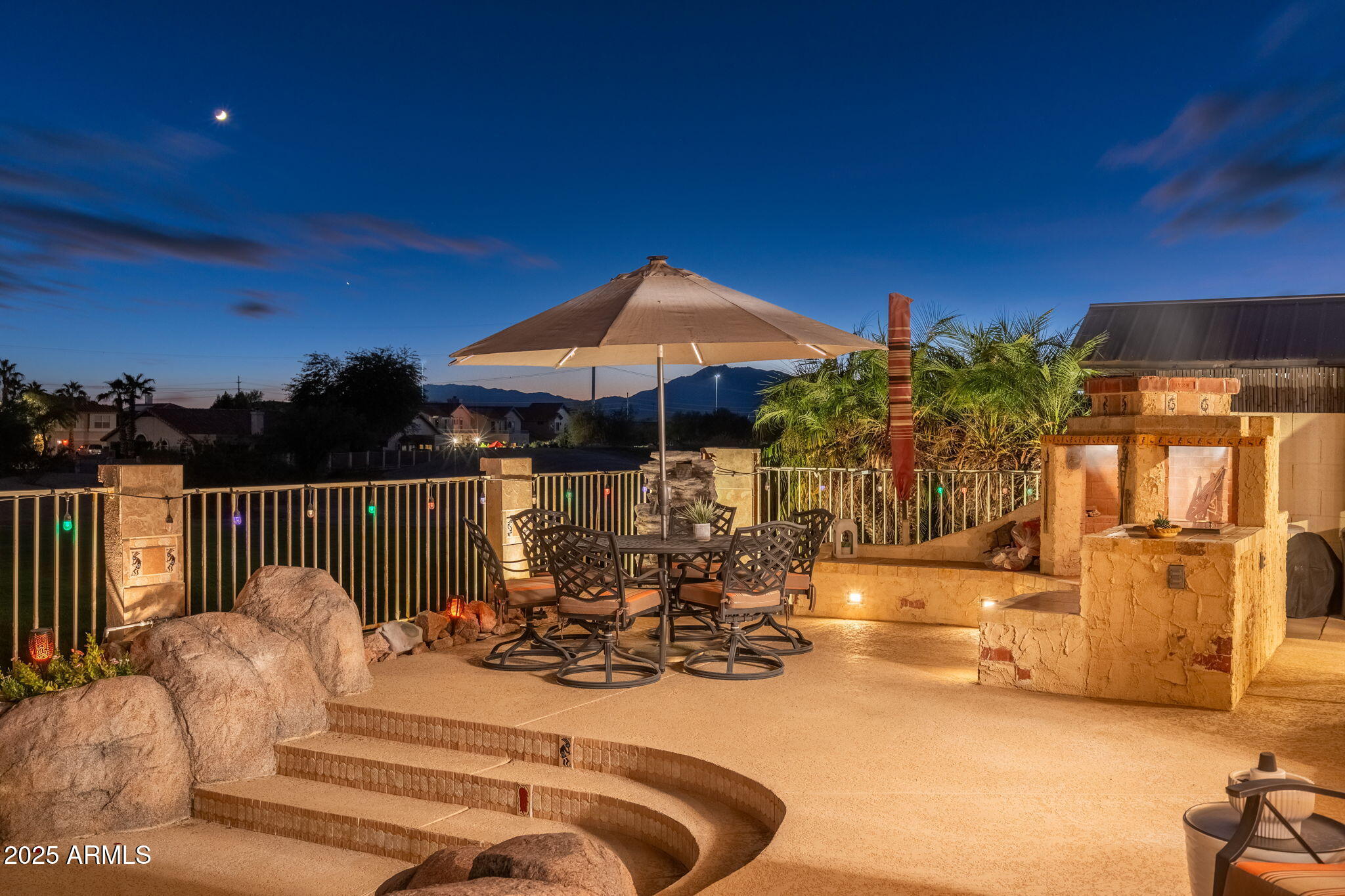 1437 E GLENHAVEN Drive, Phoenix