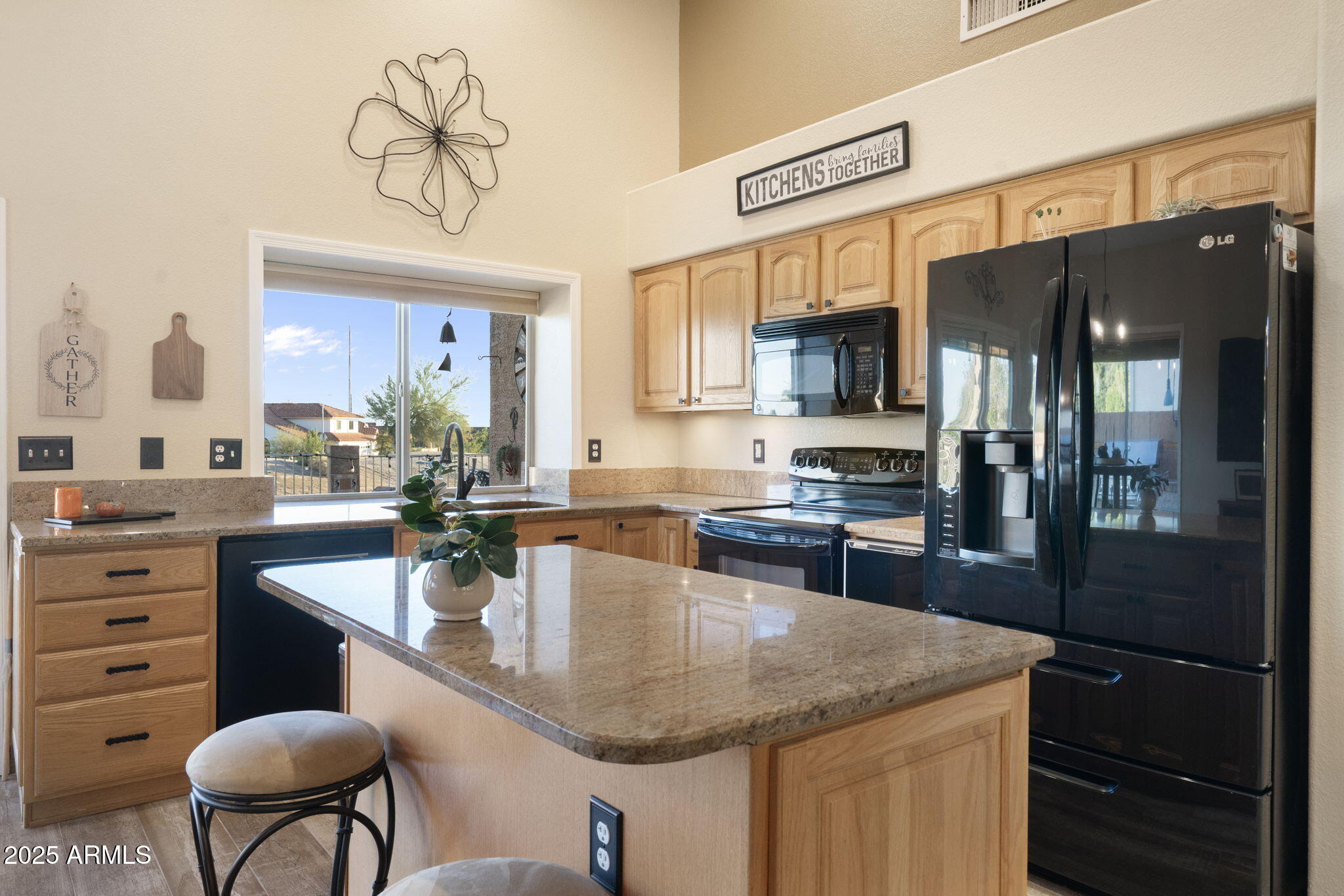 1437 E GLENHAVEN Drive, Phoenix