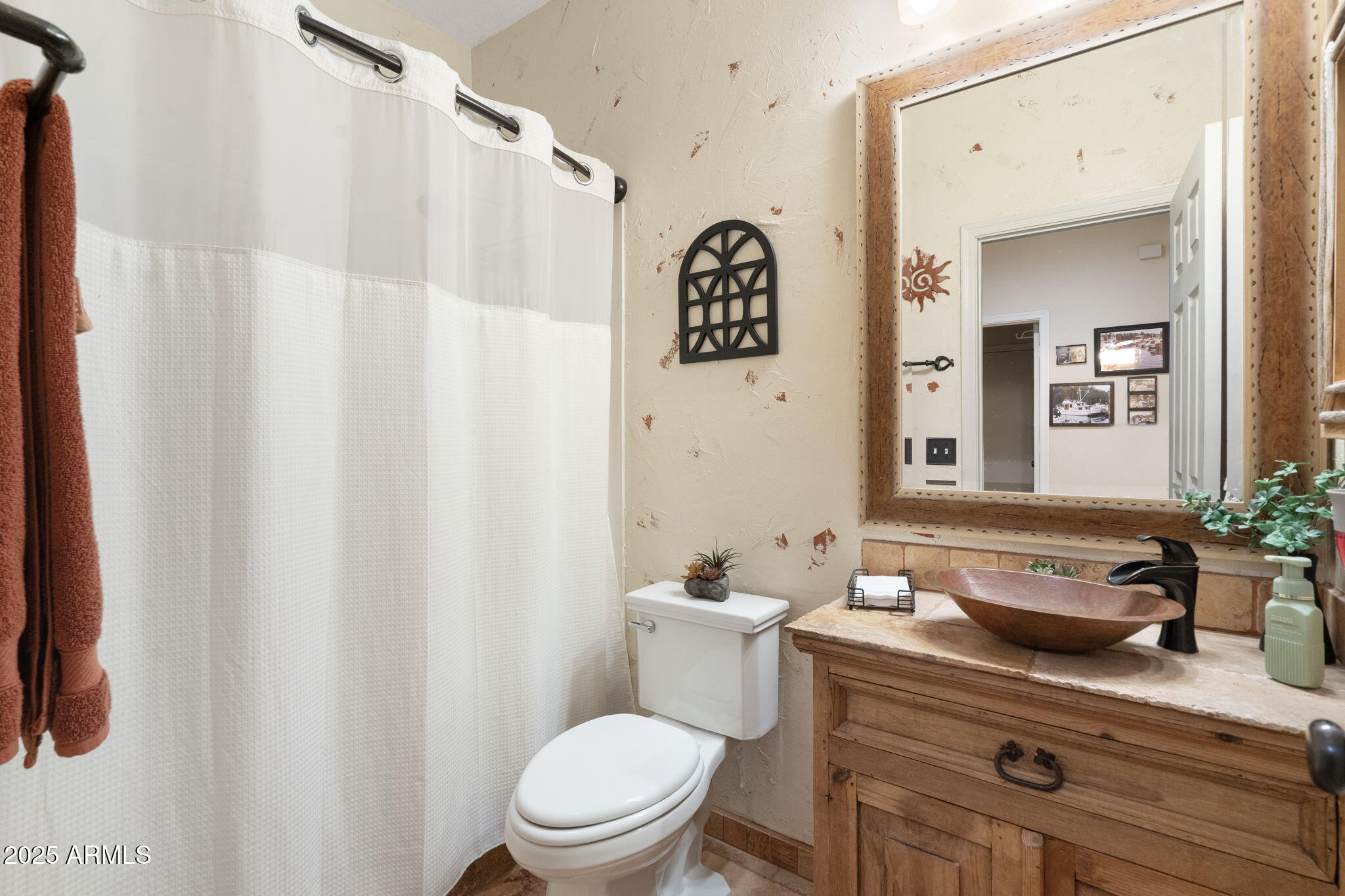 1437 E GLENHAVEN Drive, Phoenix