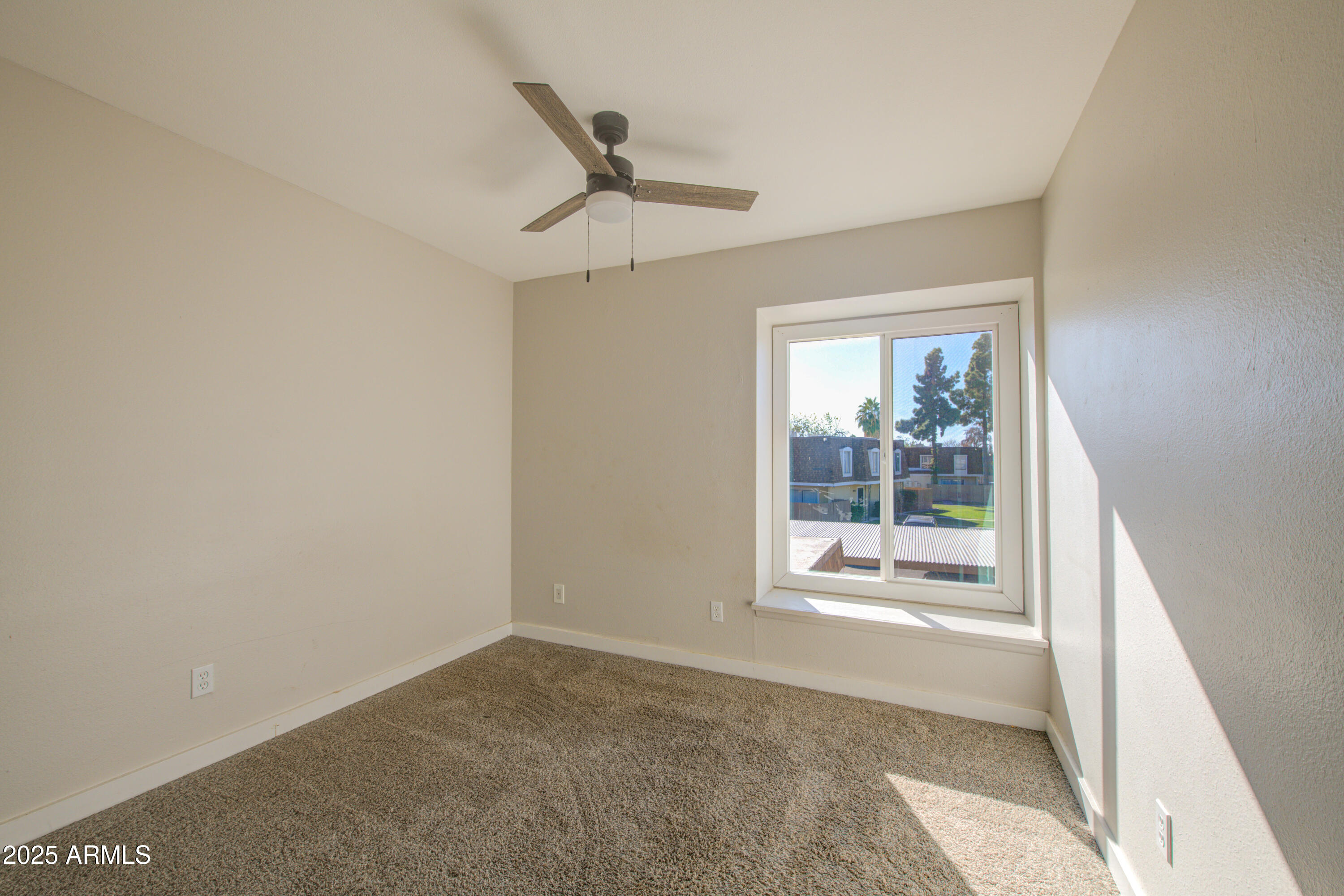 8213 N 33RD Lane, Phoenix