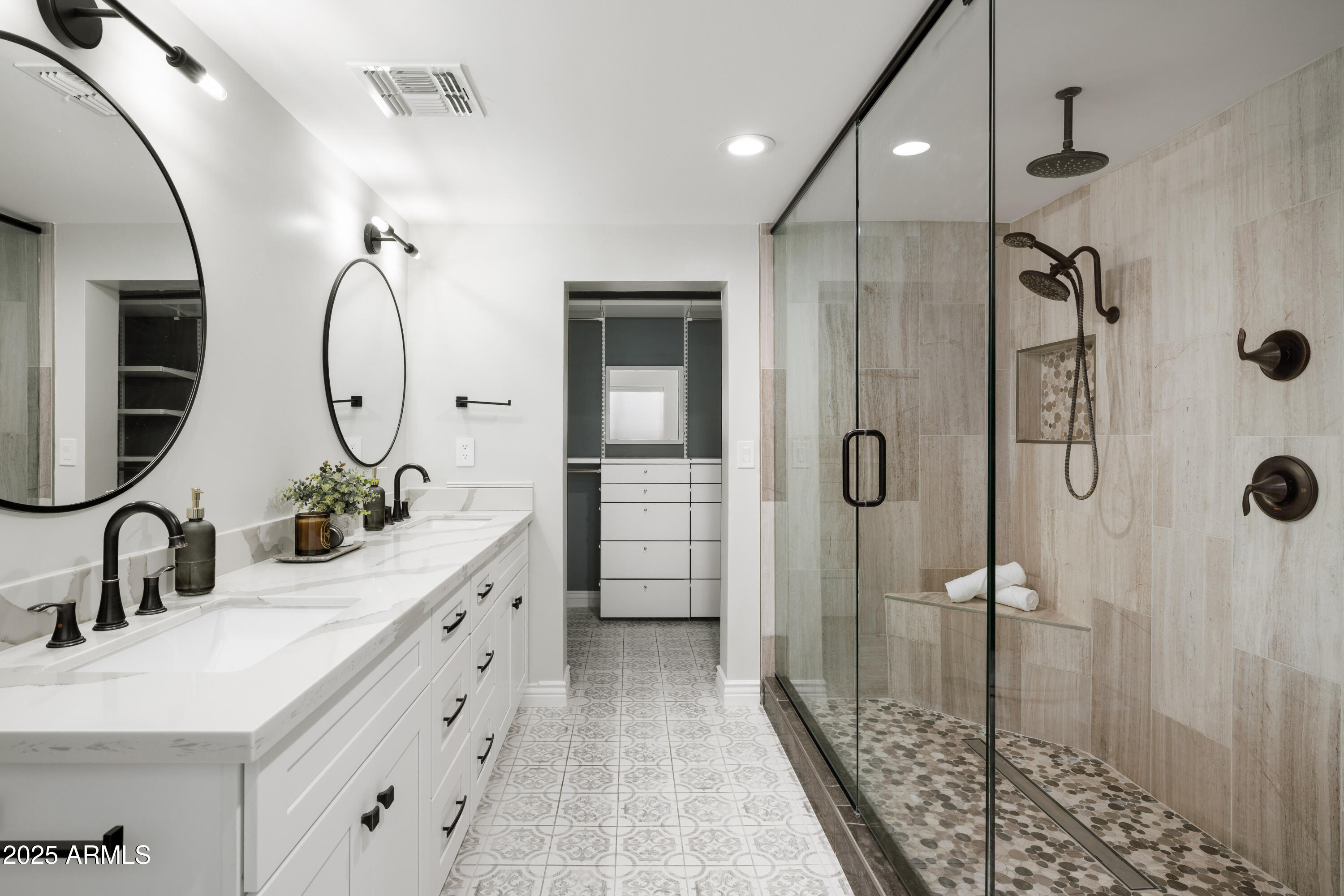 2043 E Clarendon Avenue, Phoenix